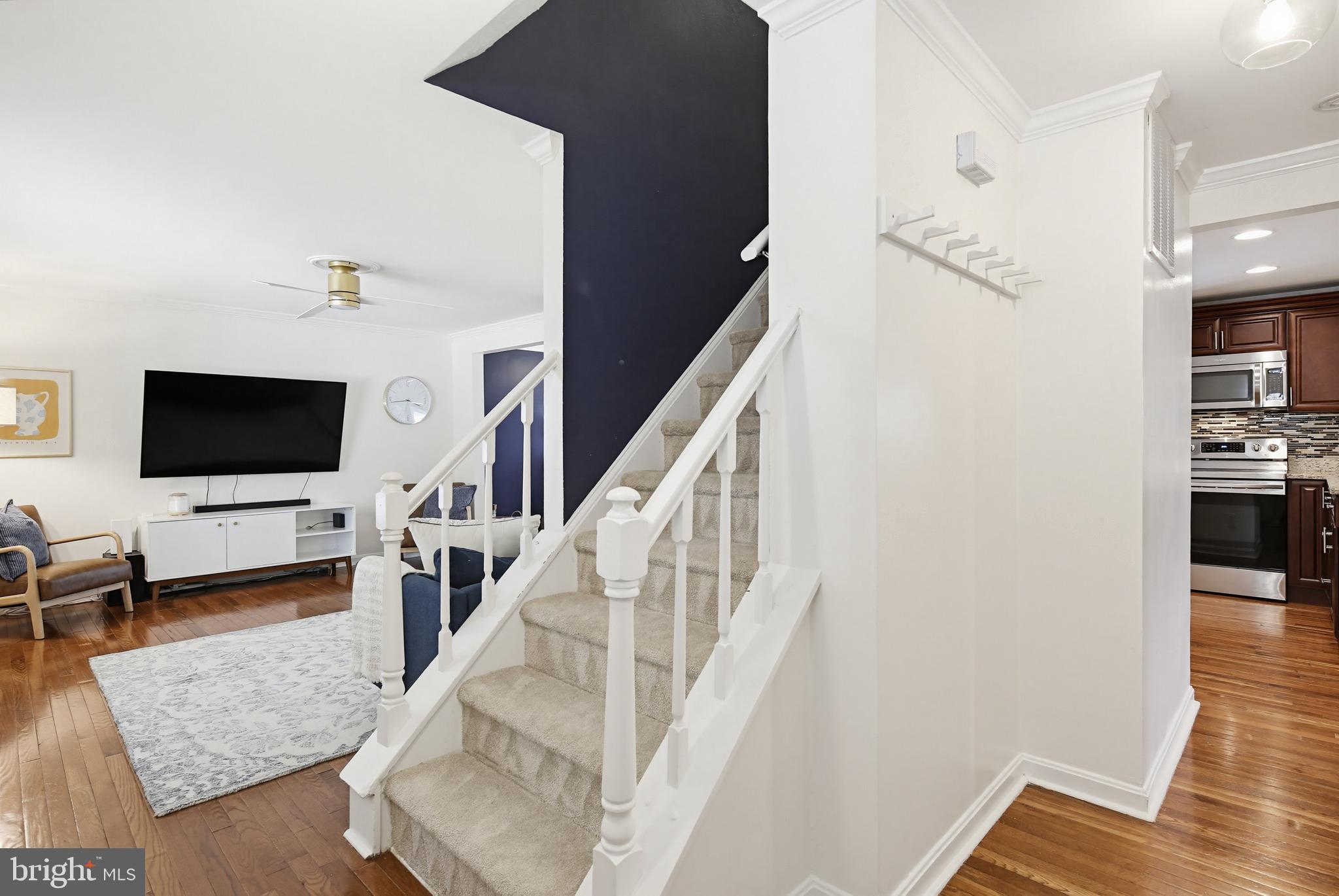 HARMANS WOODS - Residential