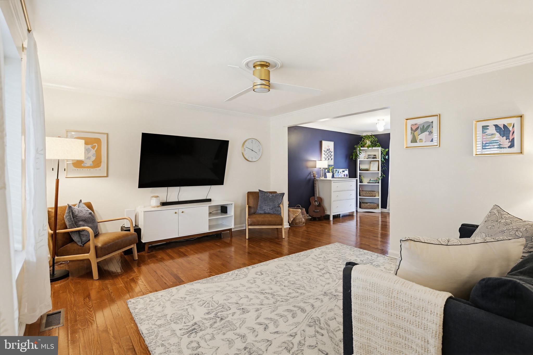 HARMANS WOODS - Residential