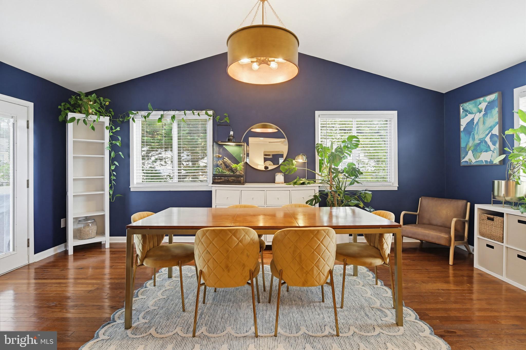 HARMANS WOODS - Residential