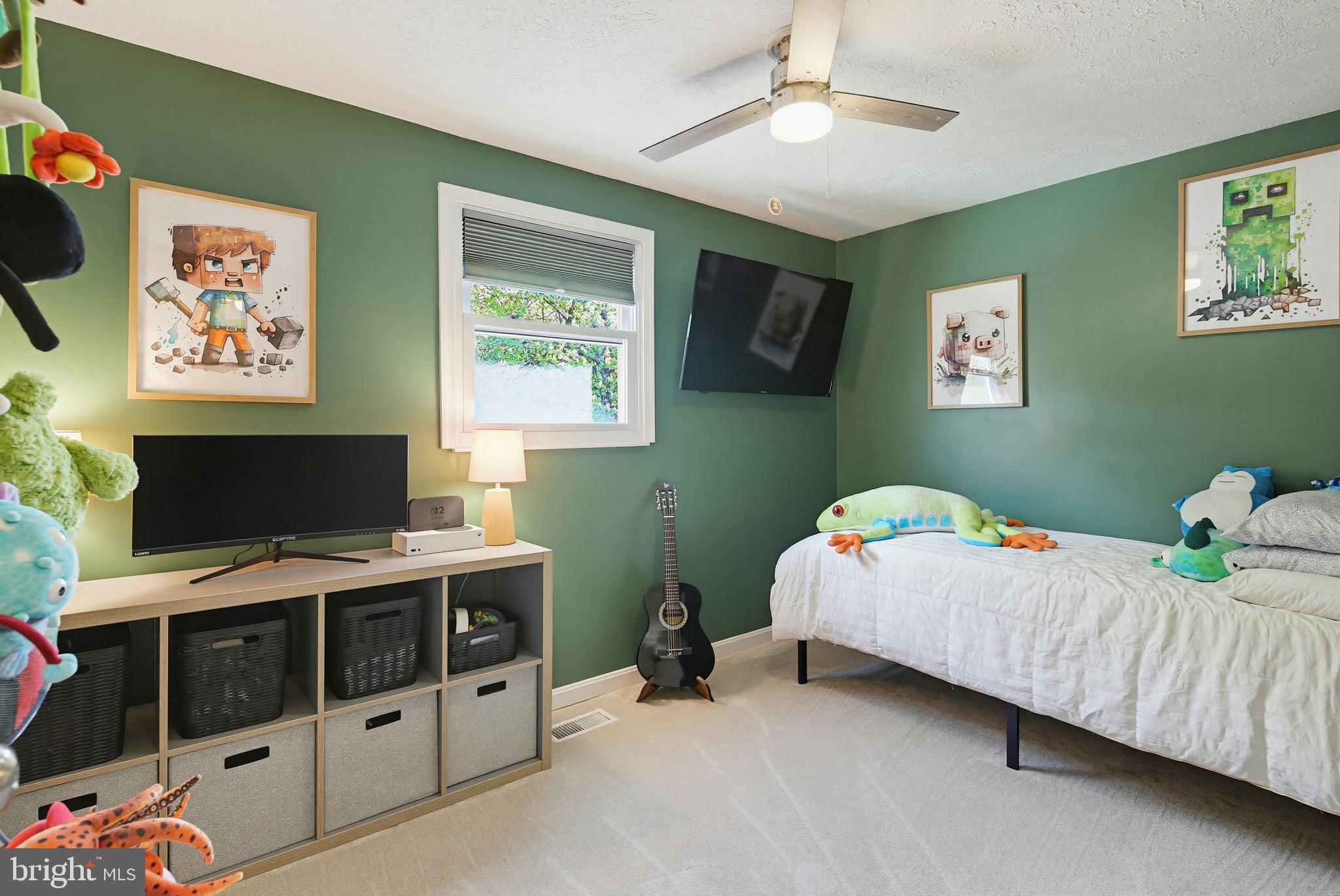 HARMANS WOODS - Residential