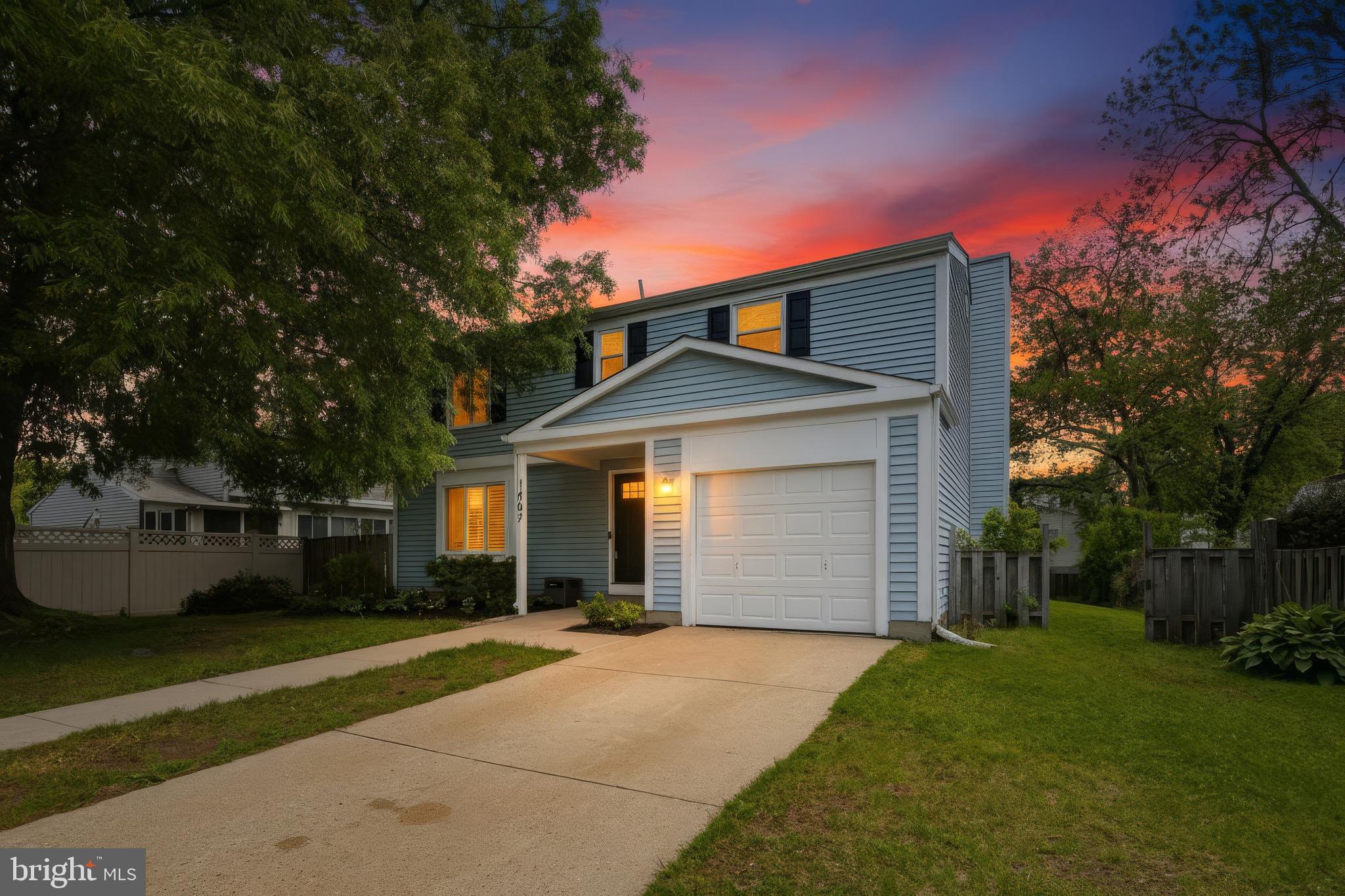 HARMANS WOODS - Residential