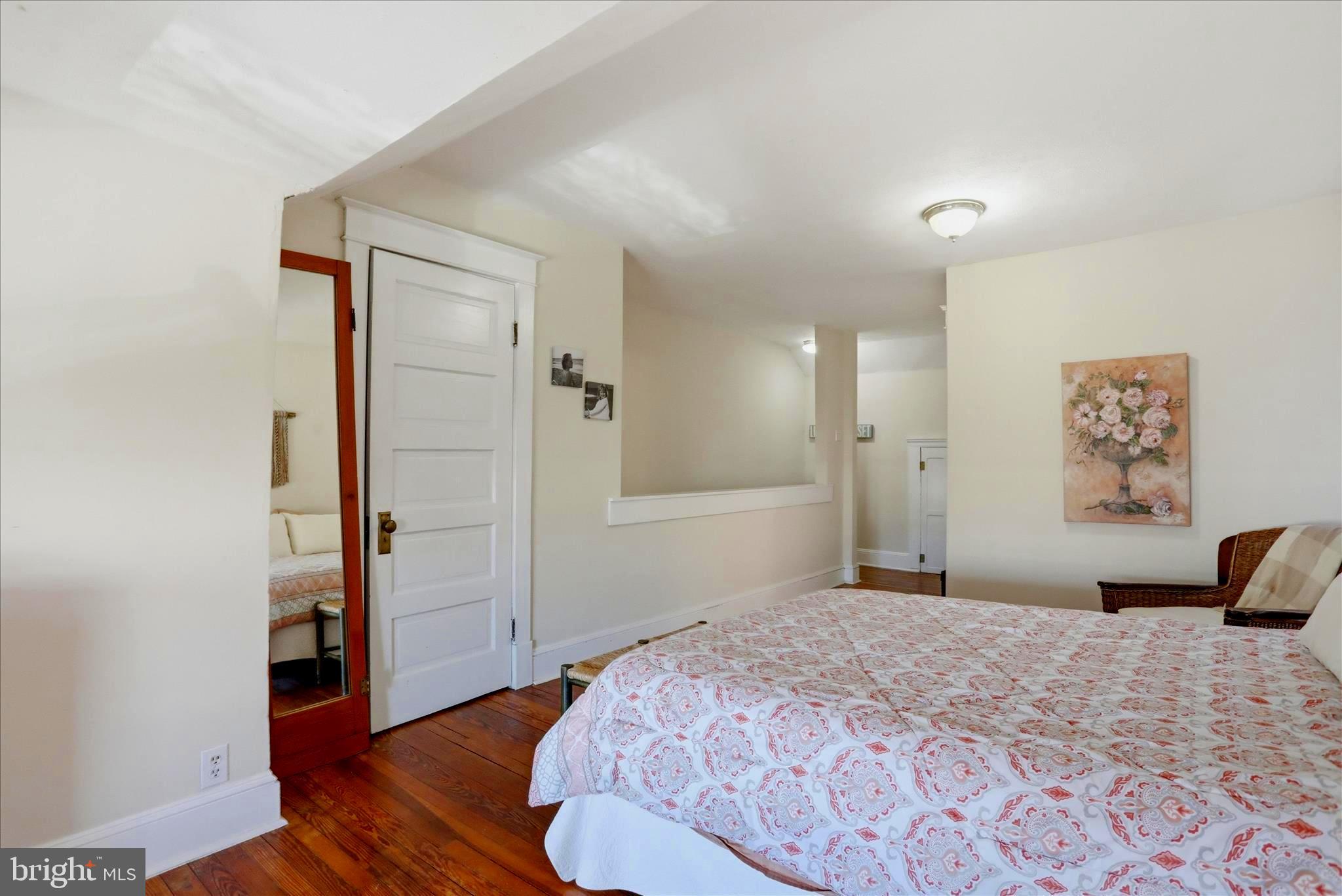 HOOD COLLEGE - Residential