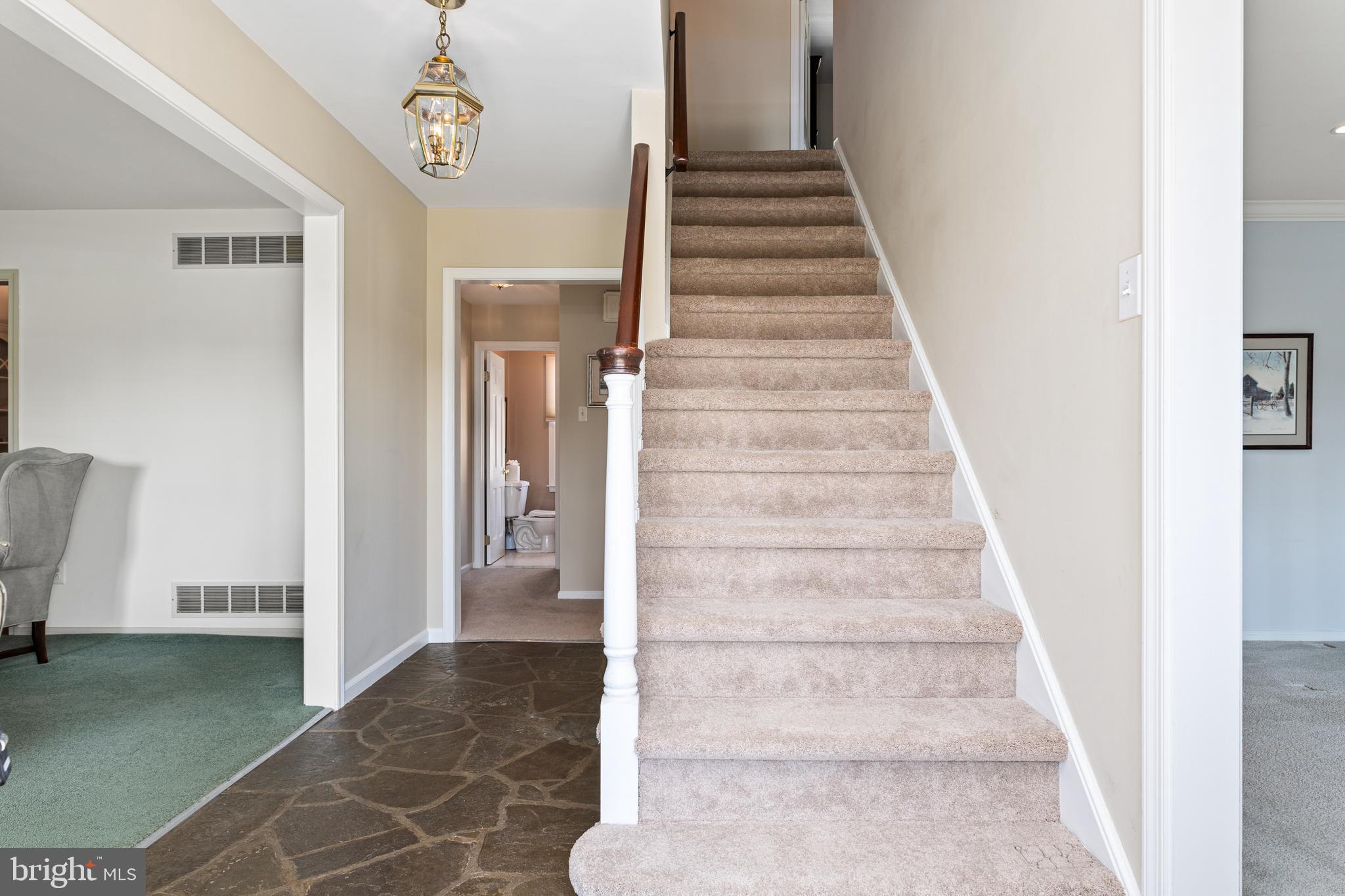 2577 WAYLAND ROAD