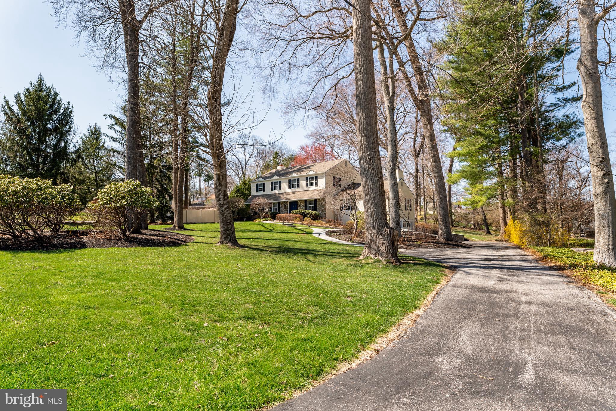 2577 WAYLAND ROAD
