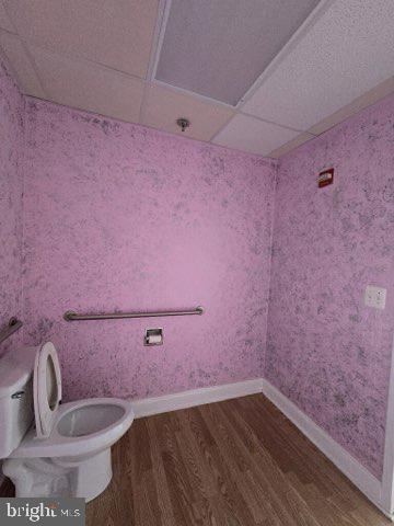 JACKSON SQUARE BUSINESS - Commercial Lease