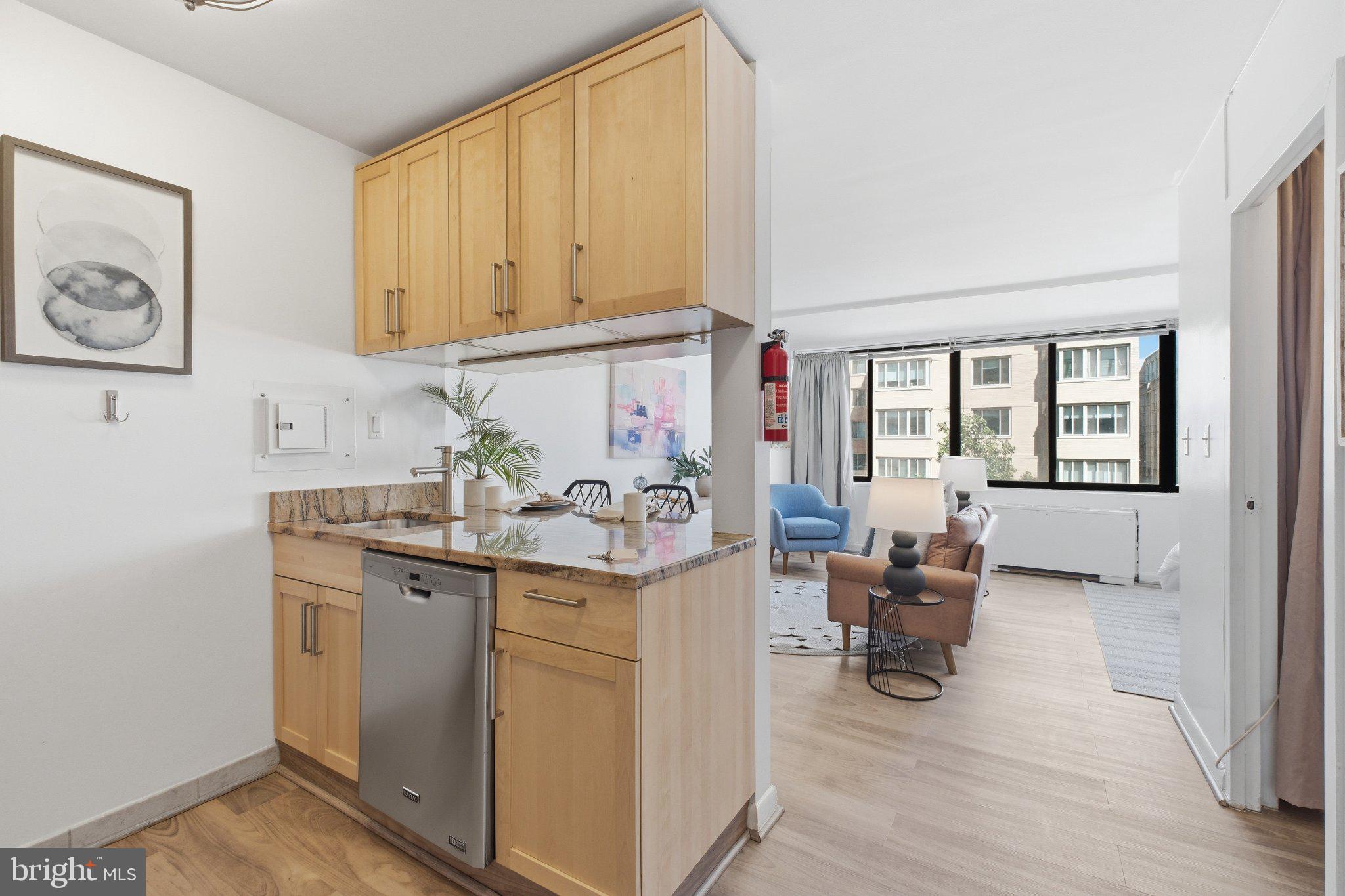 522 21ST STREET NW 407