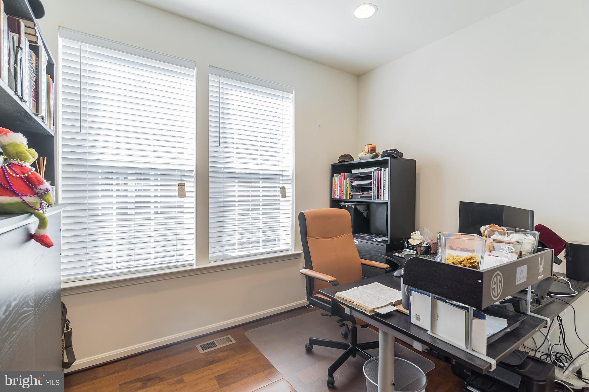 VILLAGES OF WELLINGTON - Residential