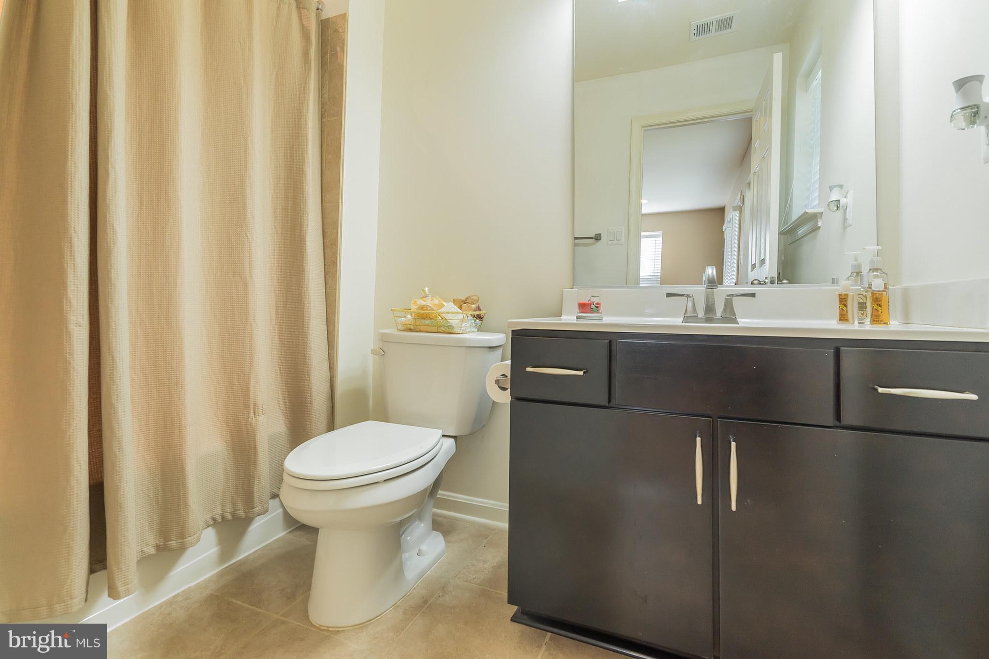 VILLAGES OF WELLINGTON - Residential