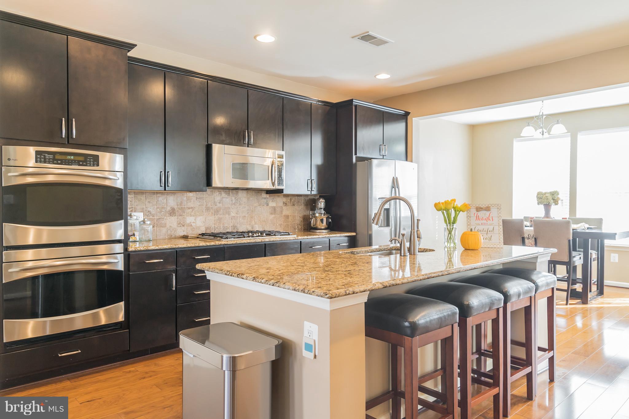 VILLAGES OF WELLINGTON - Residential