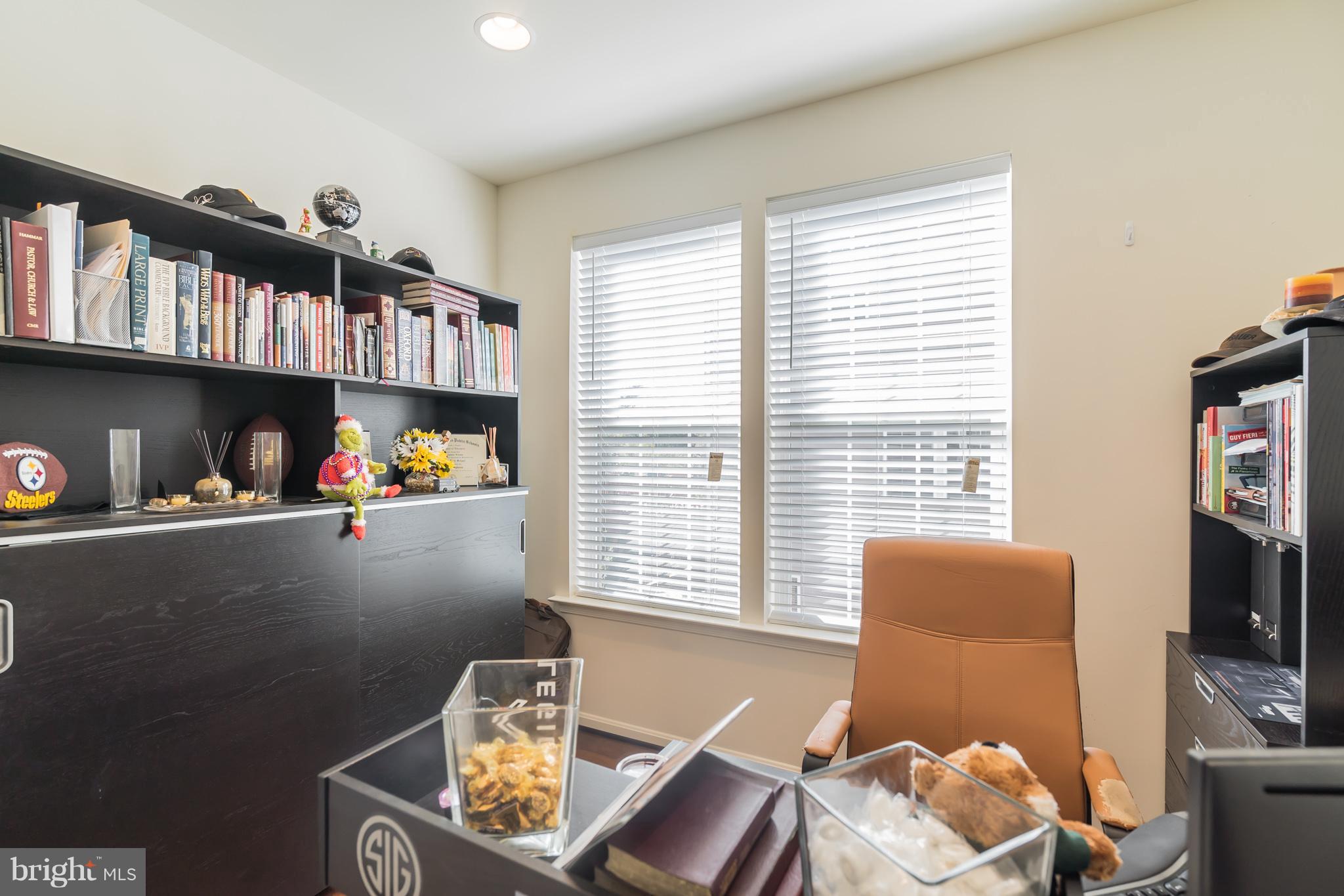 VILLAGES OF WELLINGTON - Residential