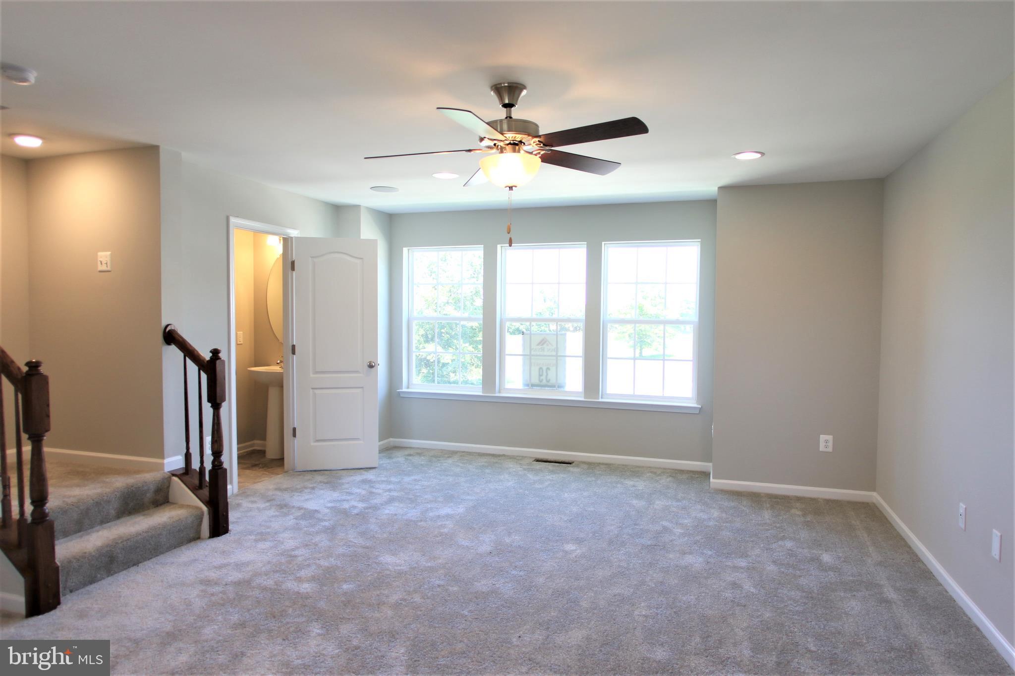 BRIAR RUN - Residential