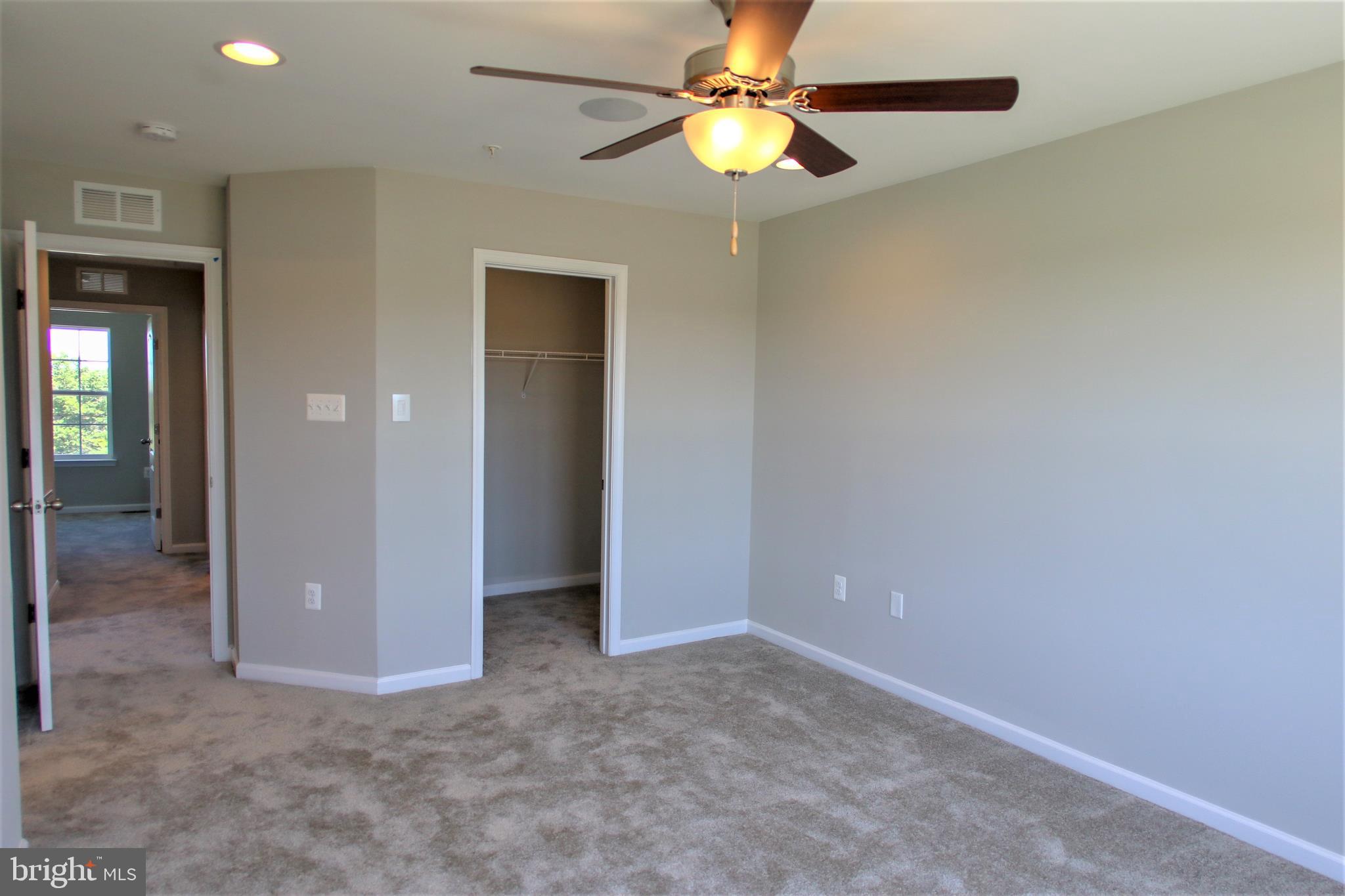 BRIAR RUN - Residential