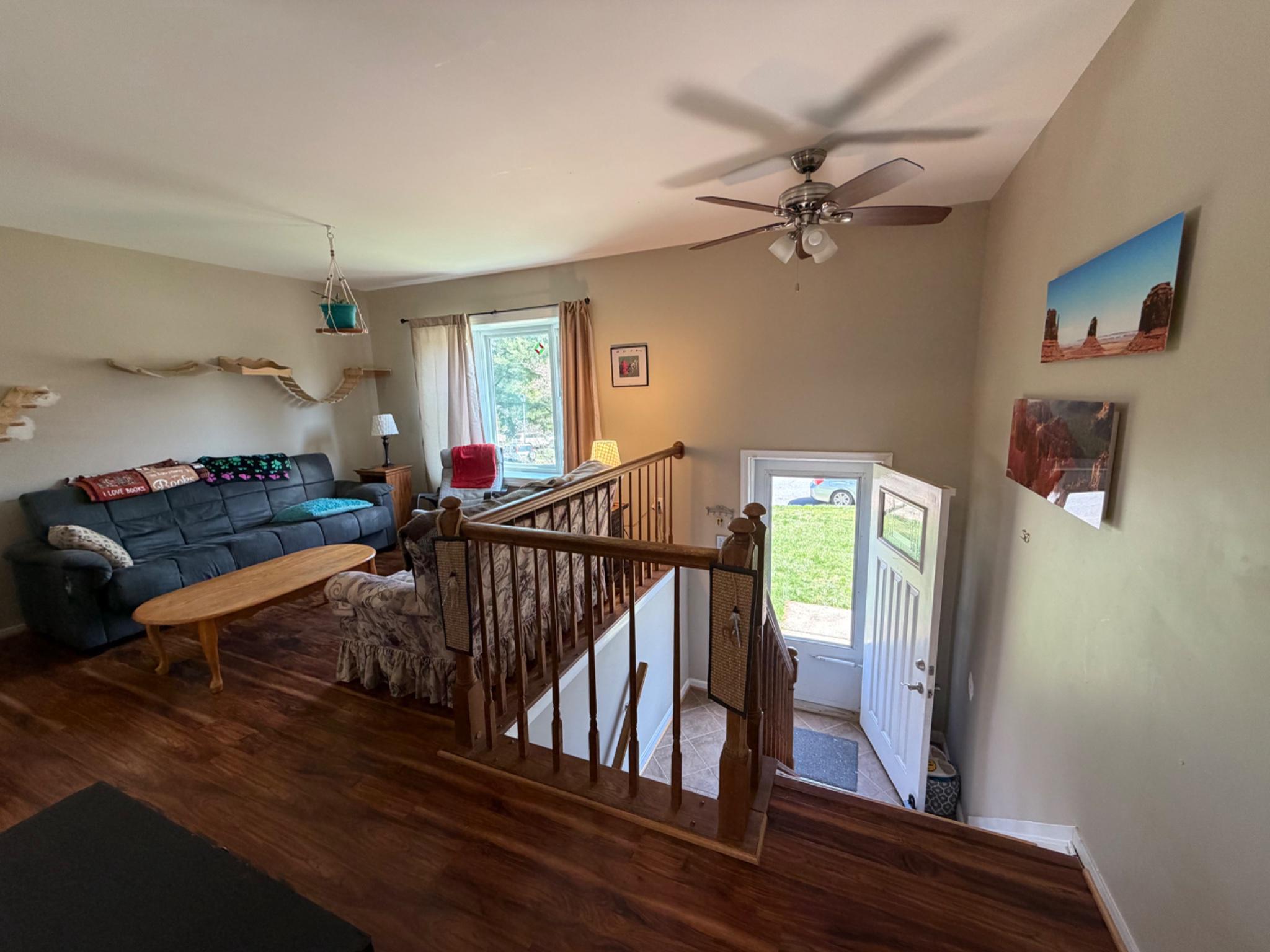 LEXINGTON RUN - Residential