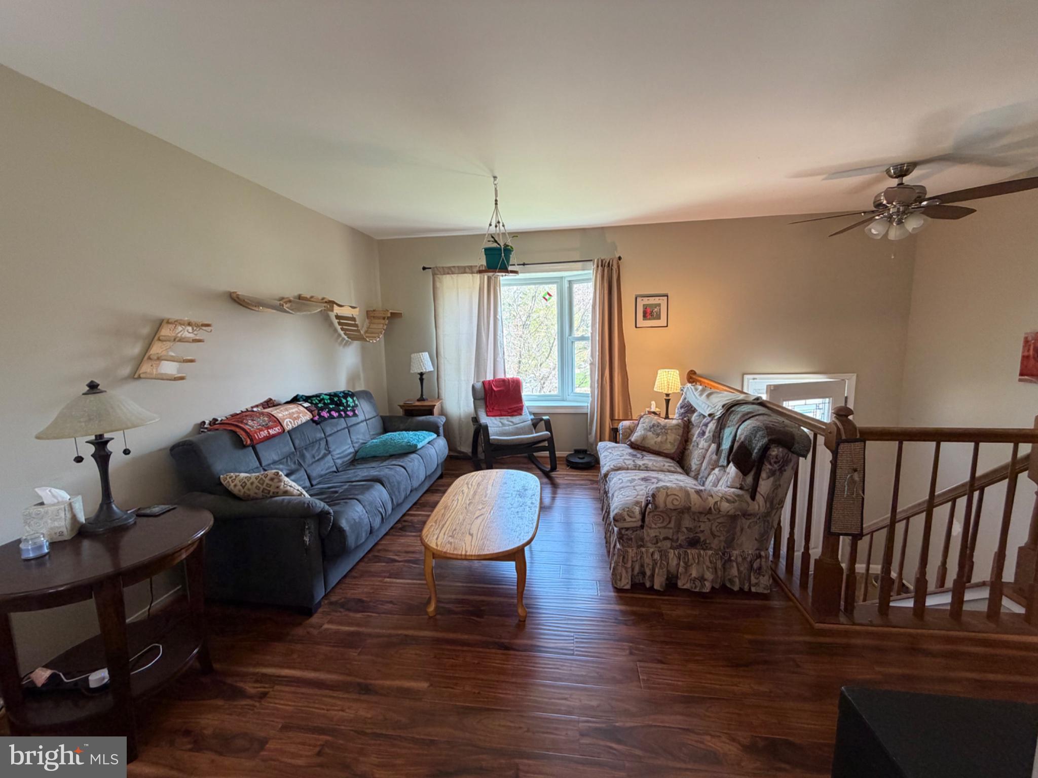 LEXINGTON RUN - Residential