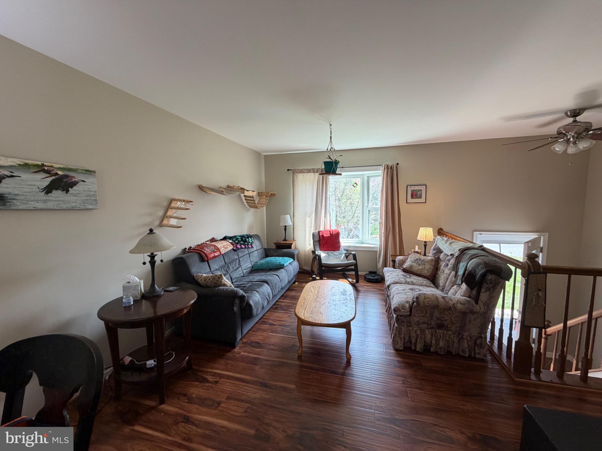 LEXINGTON RUN - Residential