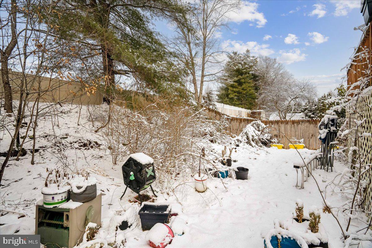 LEXINGTON RUN - Residential