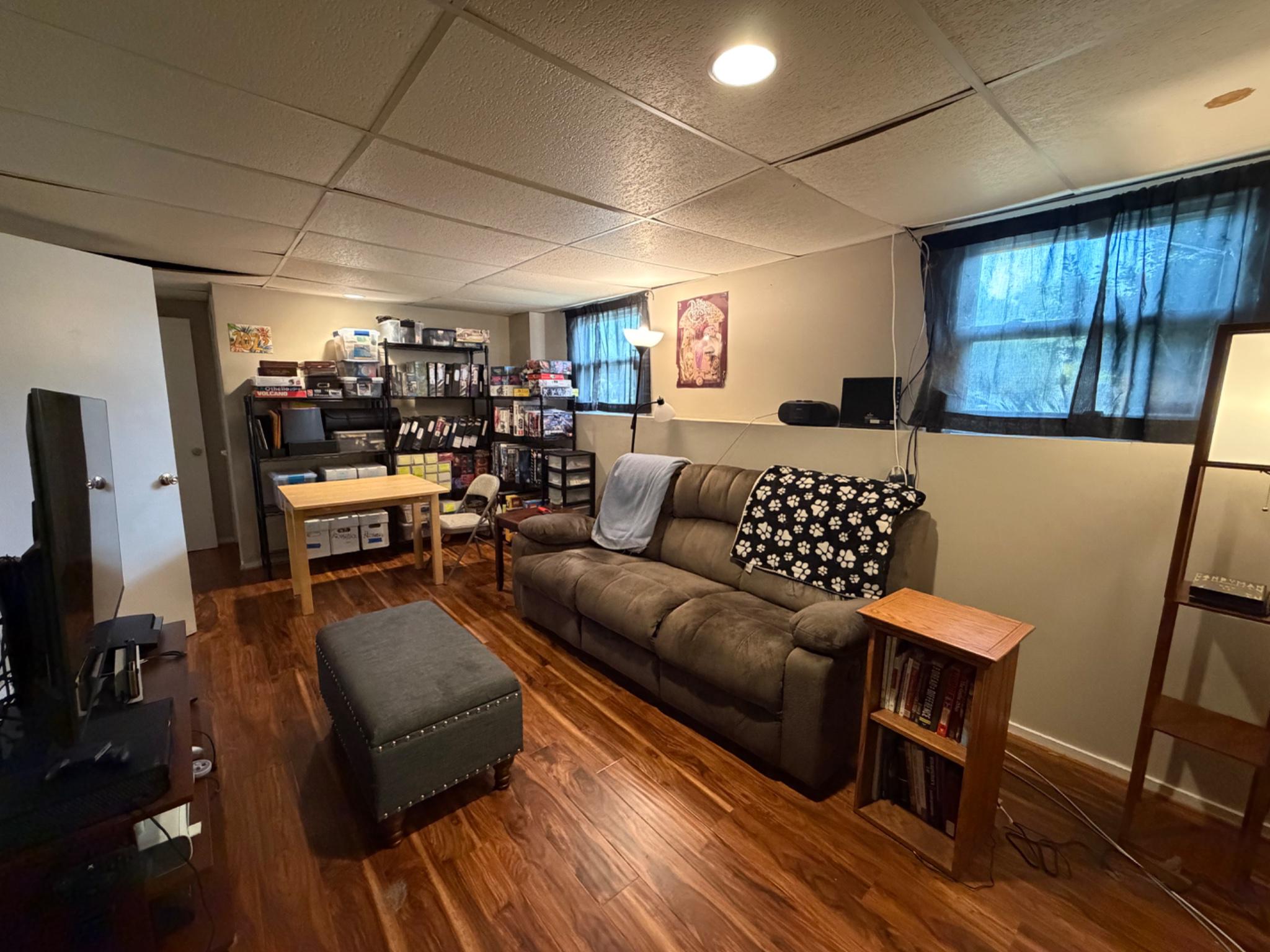 LEXINGTON RUN - Residential