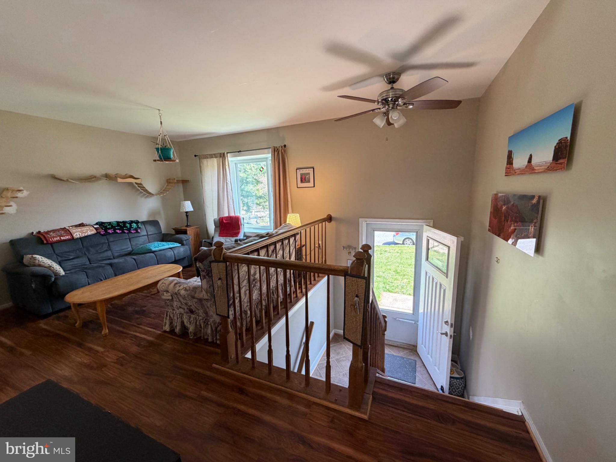 LEXINGTON RUN - Residential