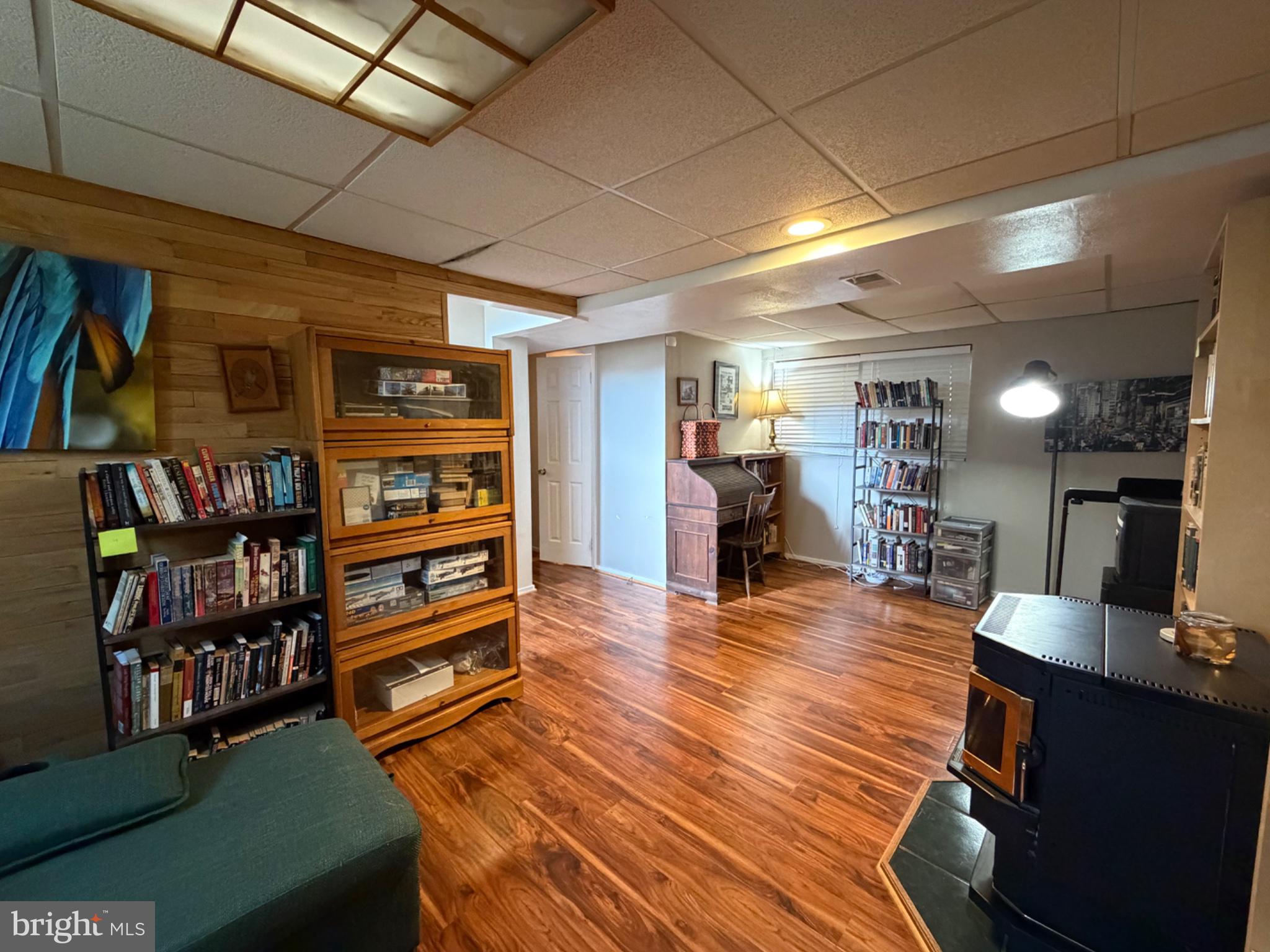 LEXINGTON RUN - Residential