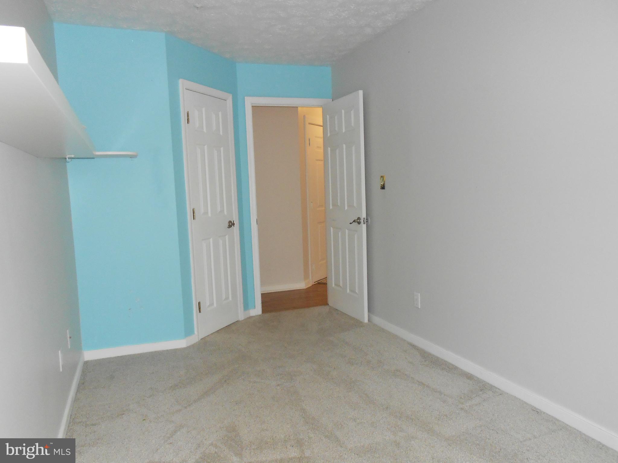 POND CONDOMINIUMS - Residential Lease