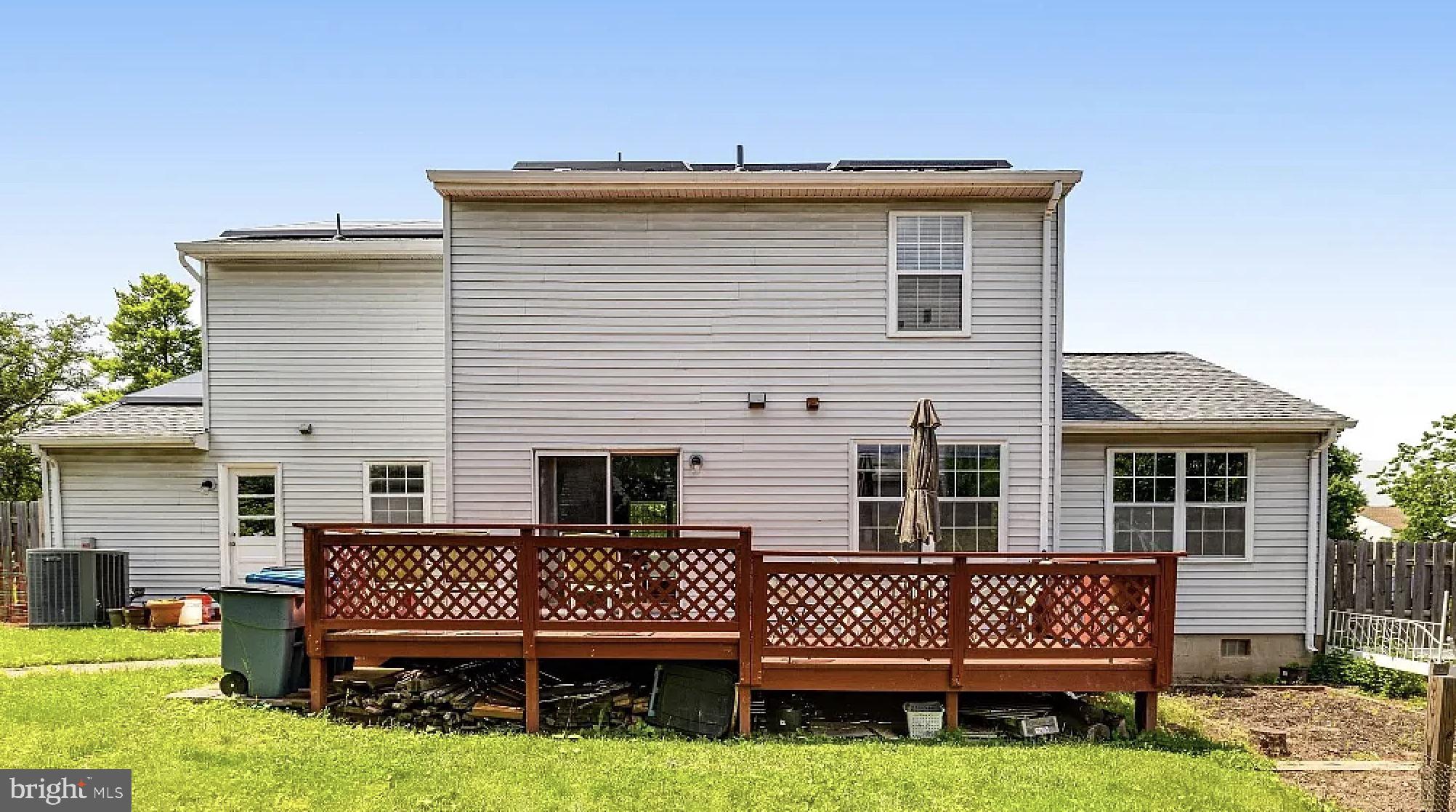 1611 BLACKSMITH LANE