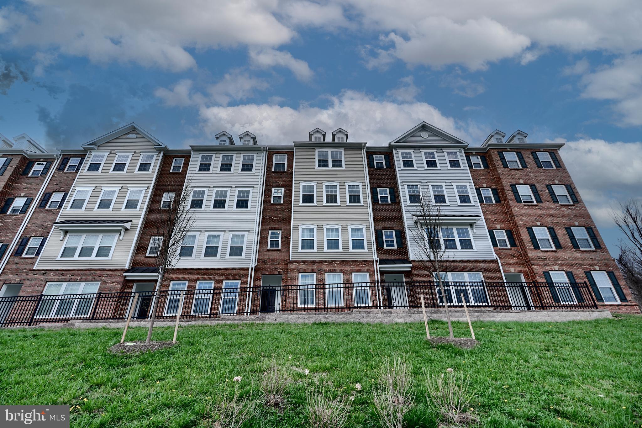 BALLARD GREEN - Residential