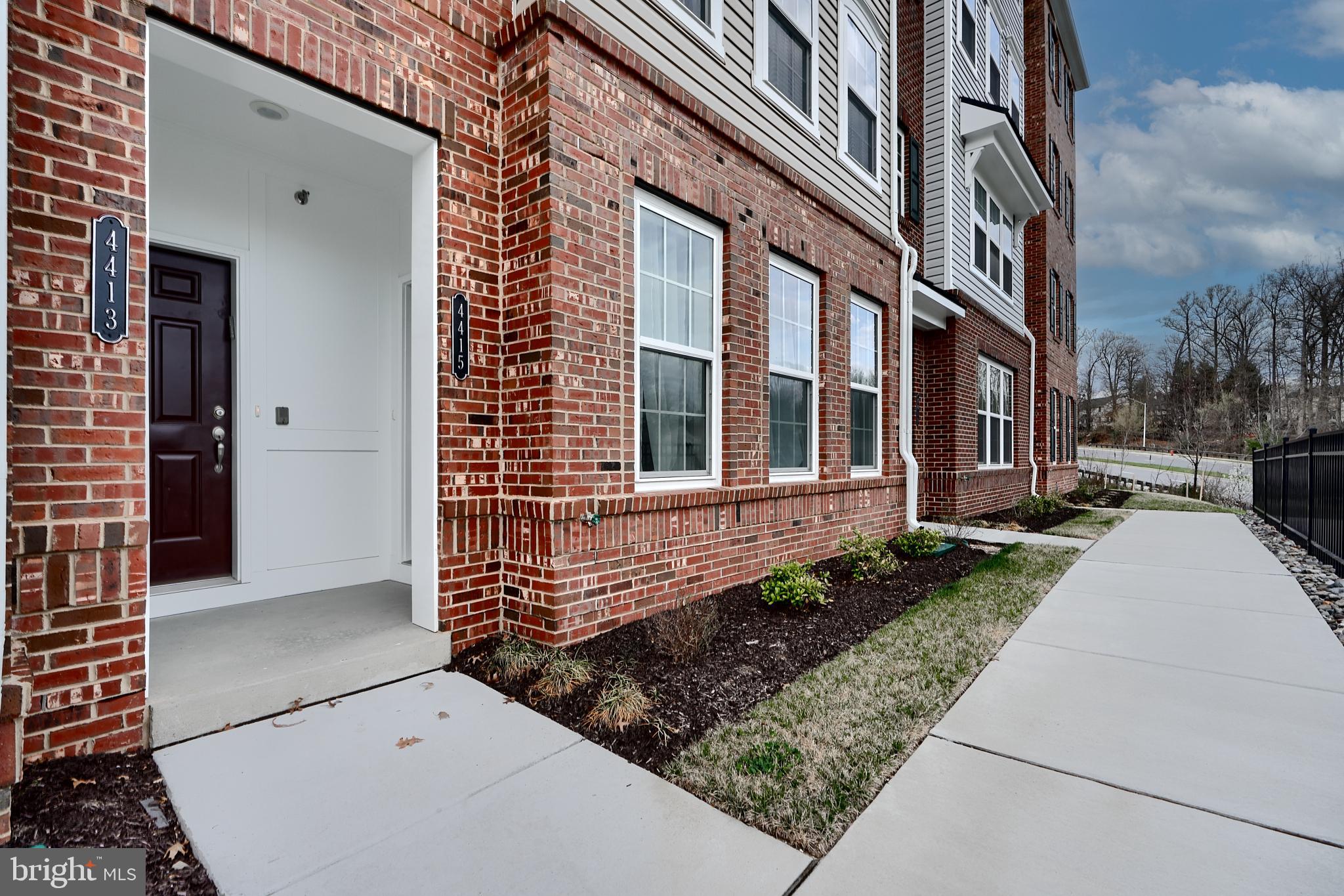 BALLARD GREEN - Residential