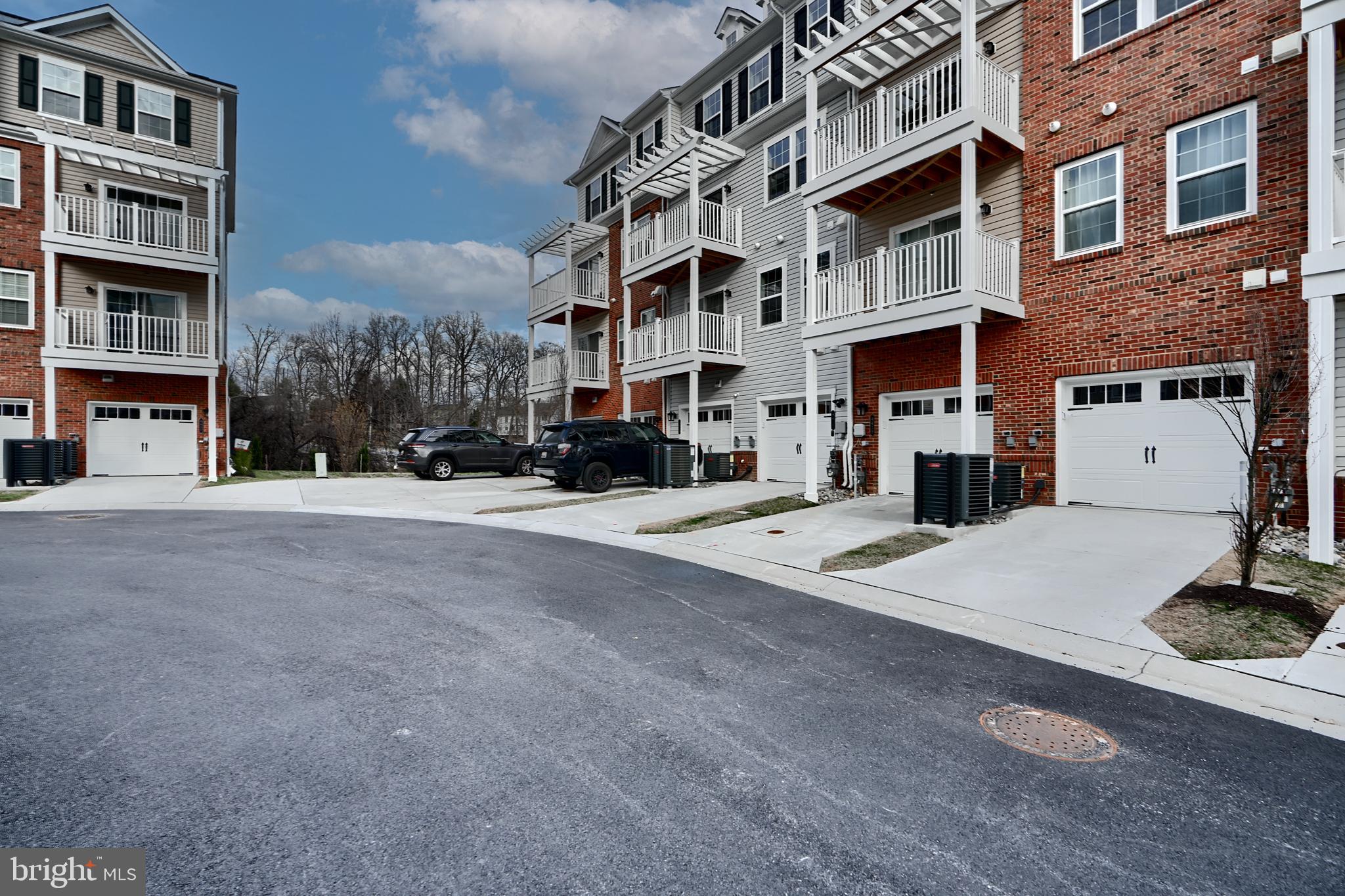 BALLARD GREEN - Residential