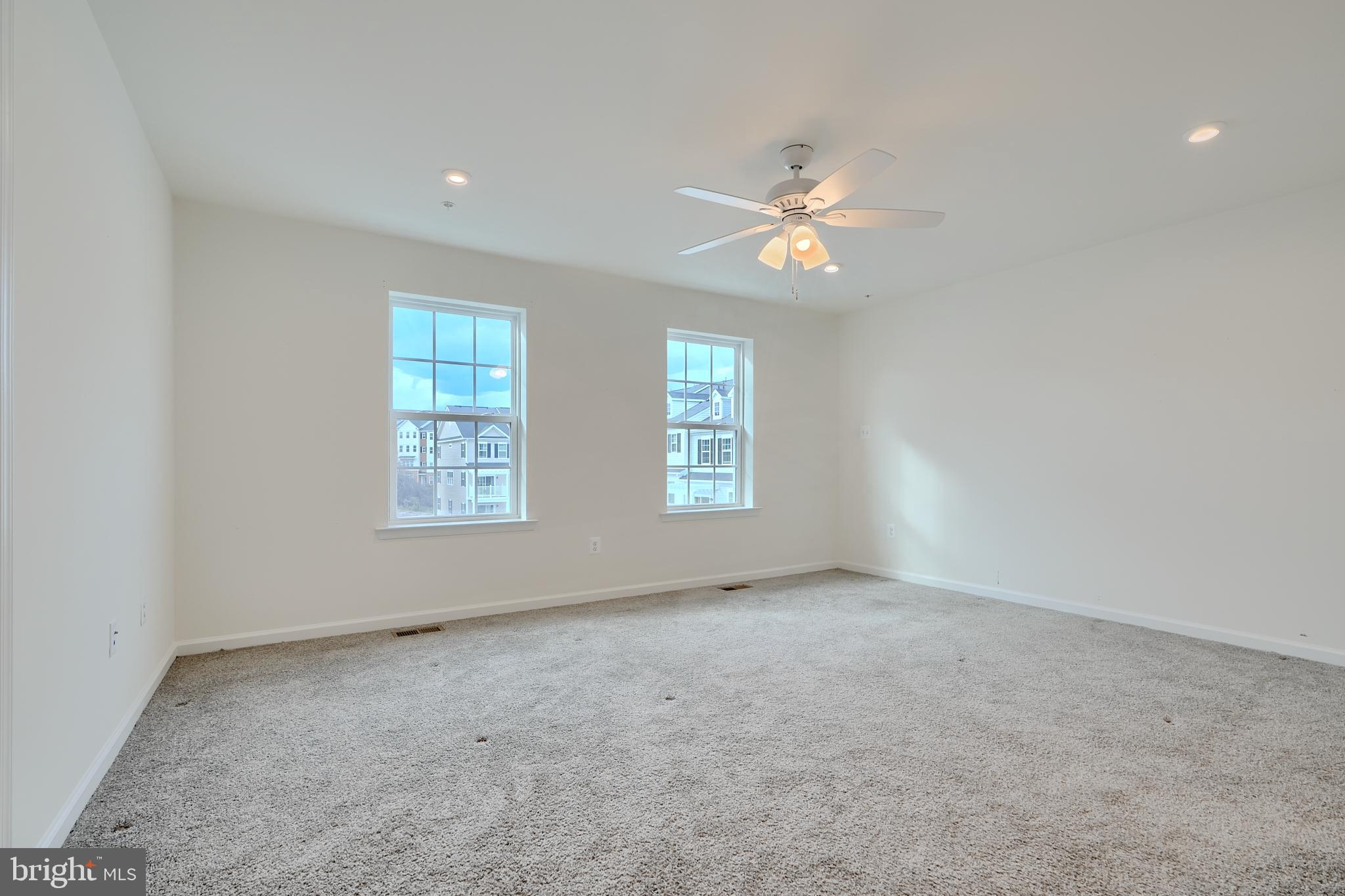 BALLARD GREEN - Residential