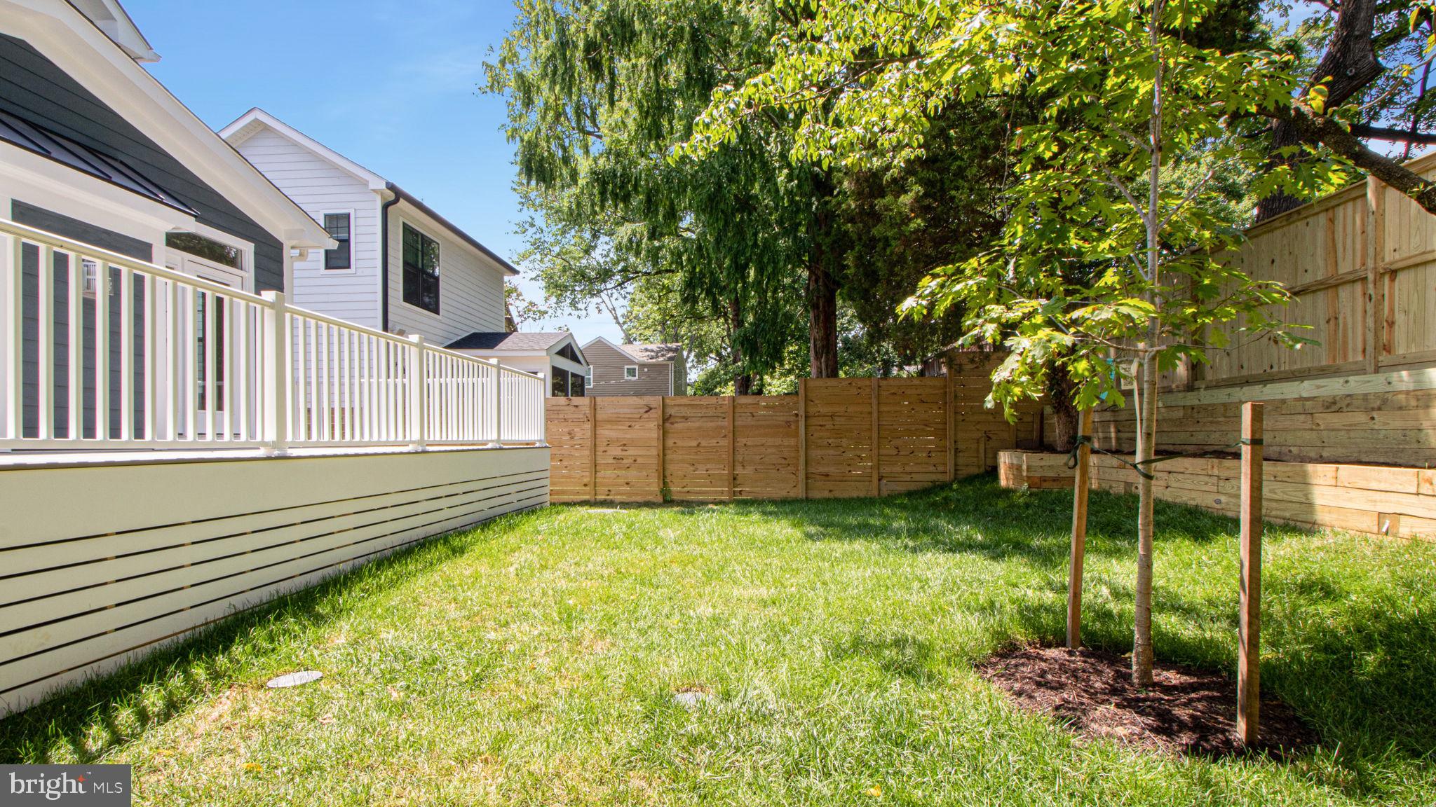 ROSEMONT - Residential