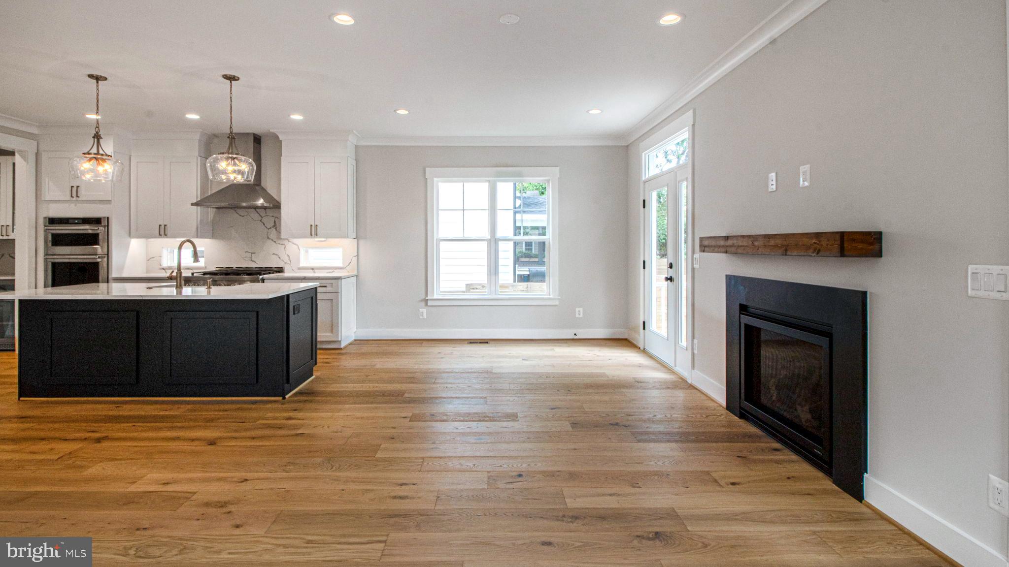 ROSEMONT - Residential