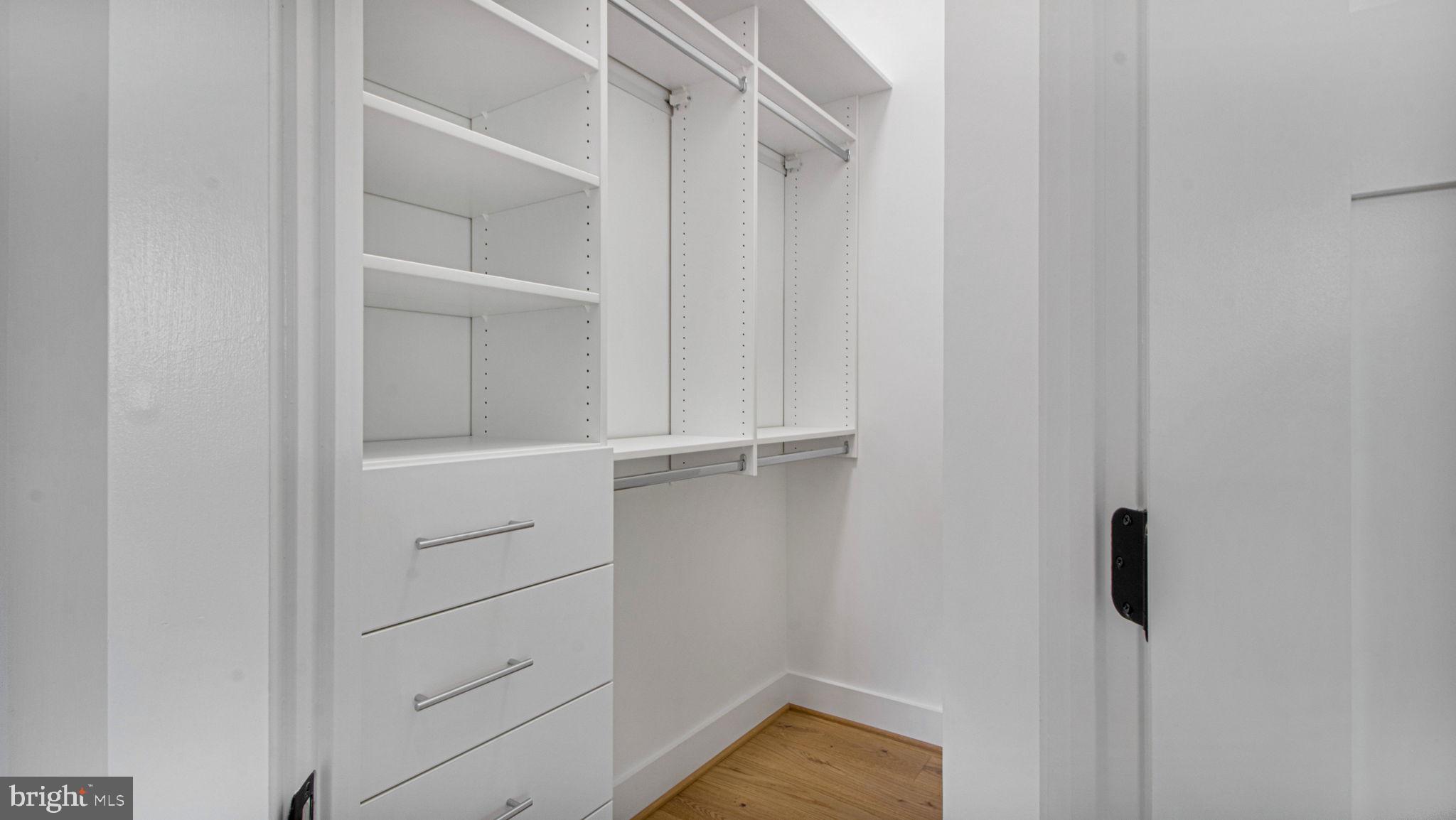 ROSEMONT - Residential