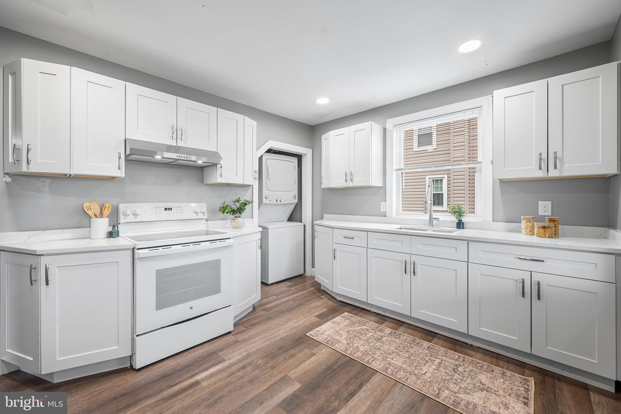 MARGO GDNS - Residential