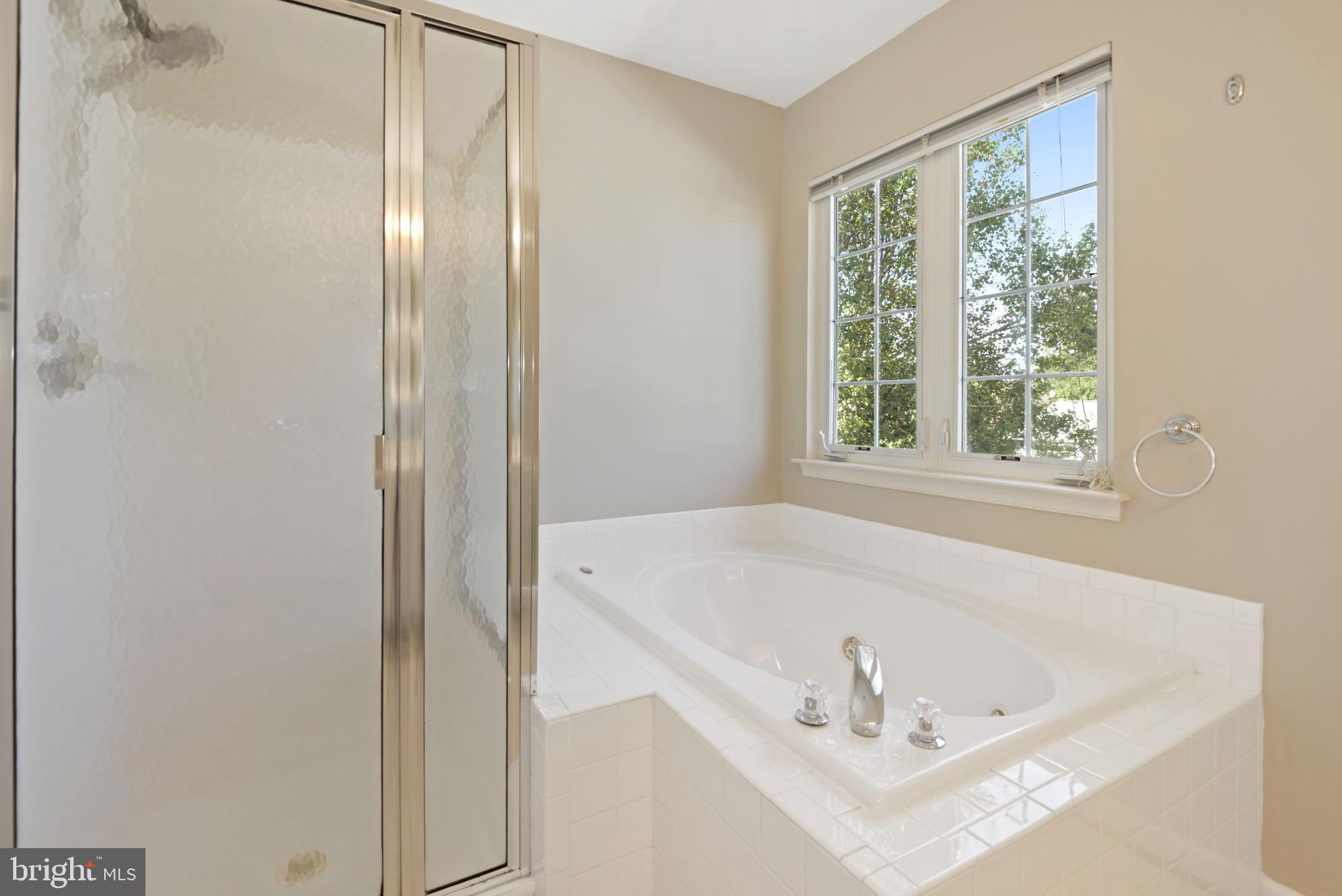 SOUTH RIDING - Residential