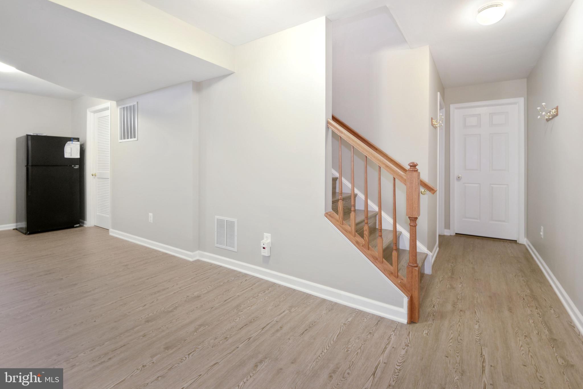 SOUTH RIDING - Residential