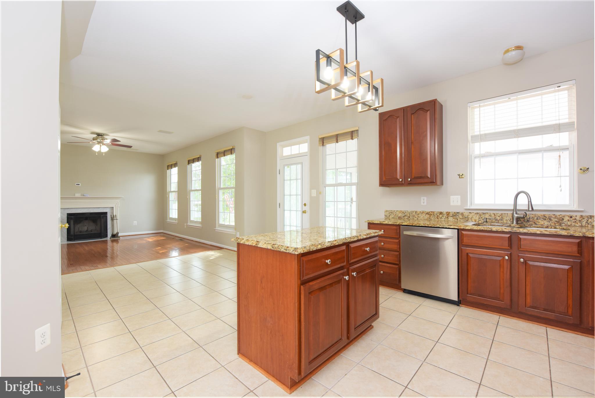 SOUTH RIDING - Residential