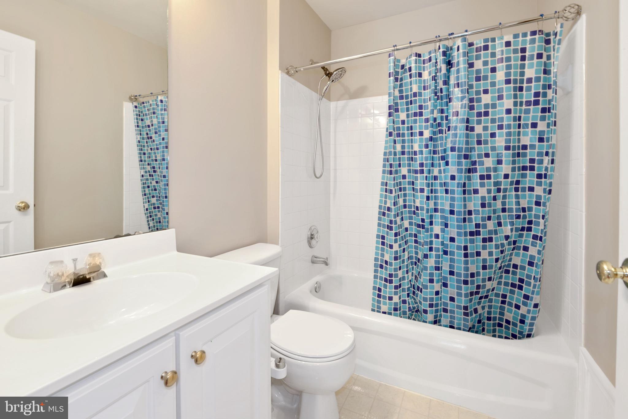 SOUTH RIDING - Residential