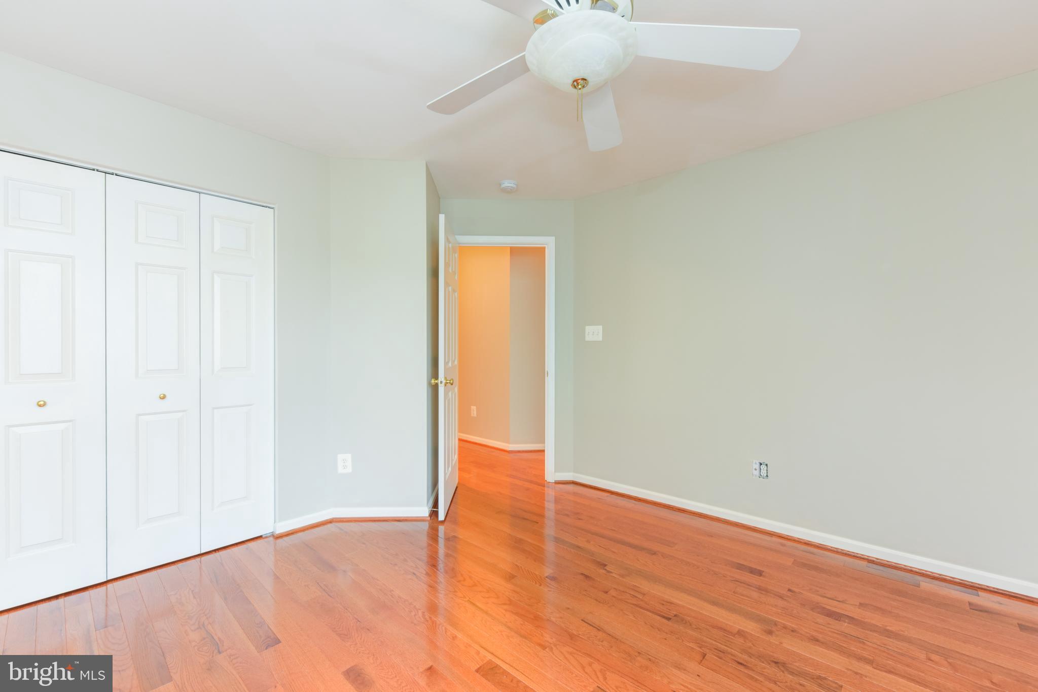 SOUTH RIDING - Residential