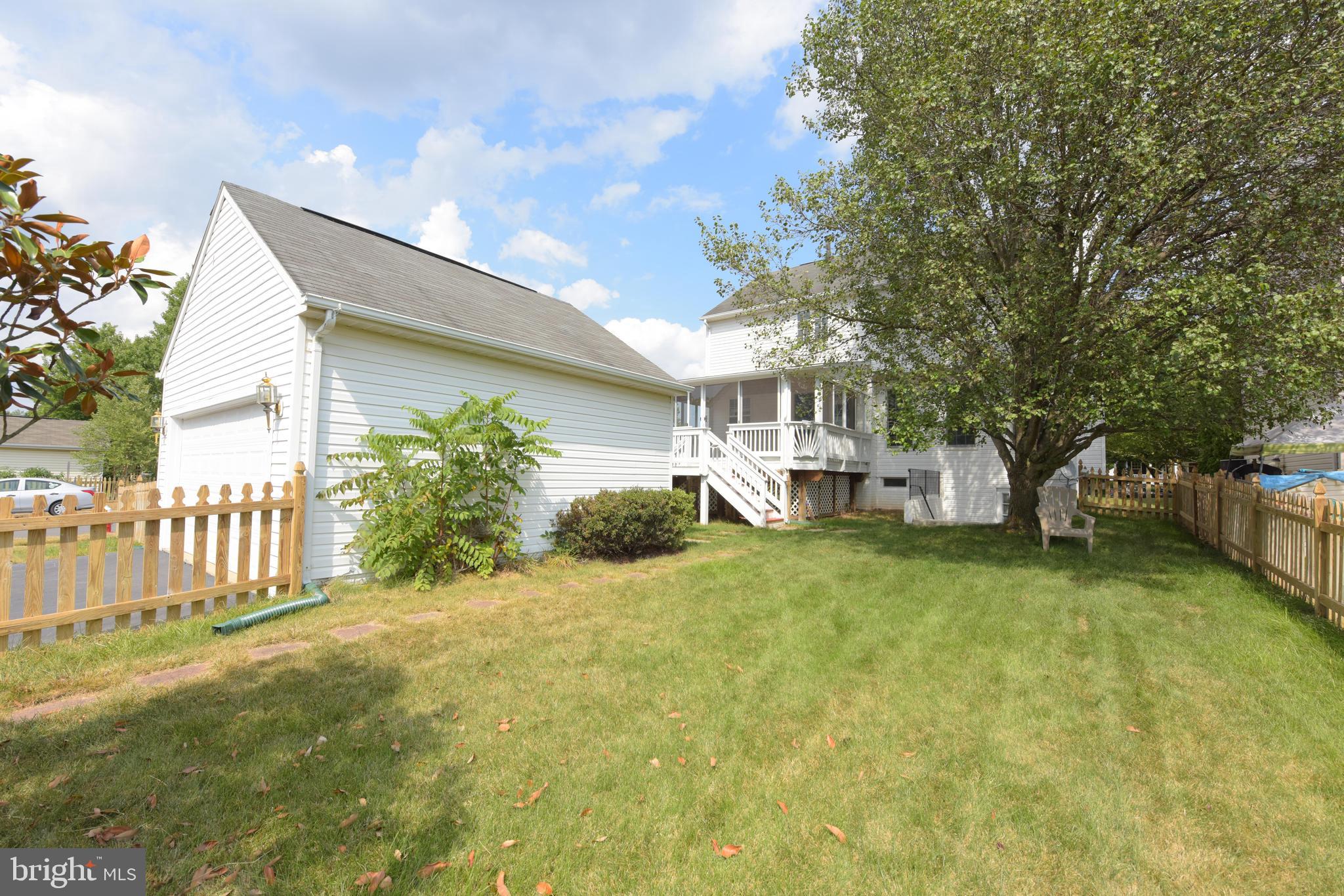 SOUTH RIDING - Residential