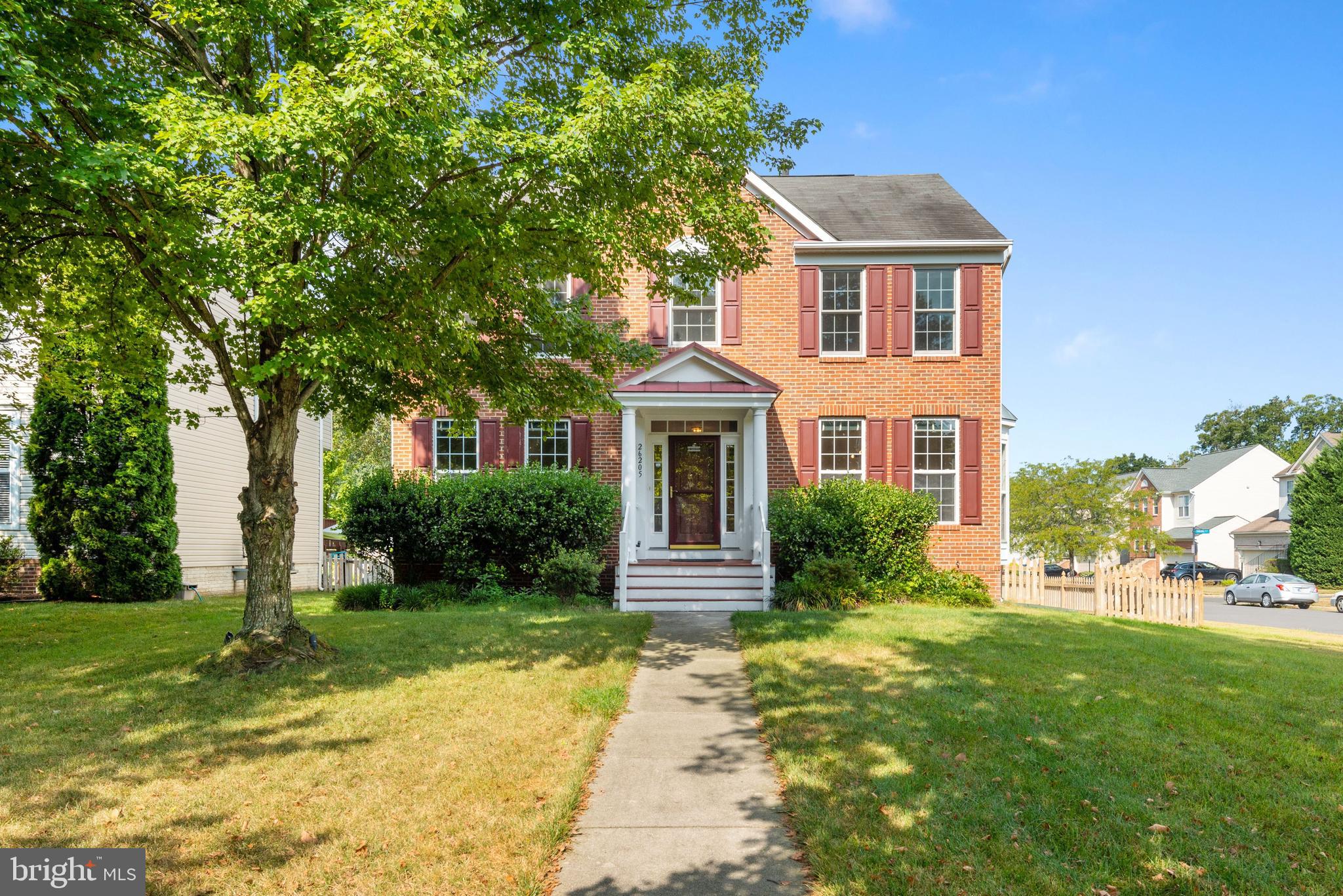 SOUTH RIDING - Residential