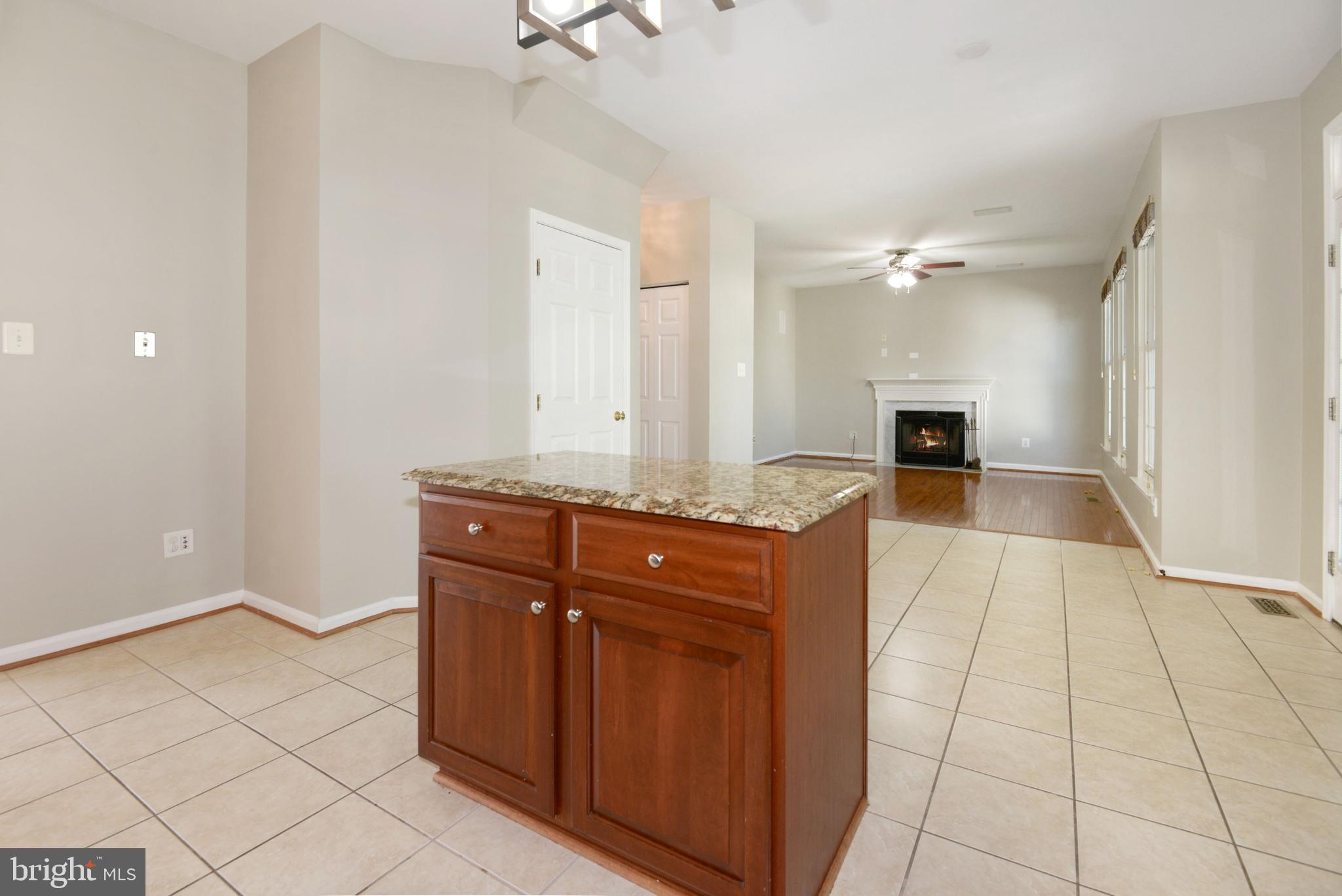 SOUTH RIDING - Residential