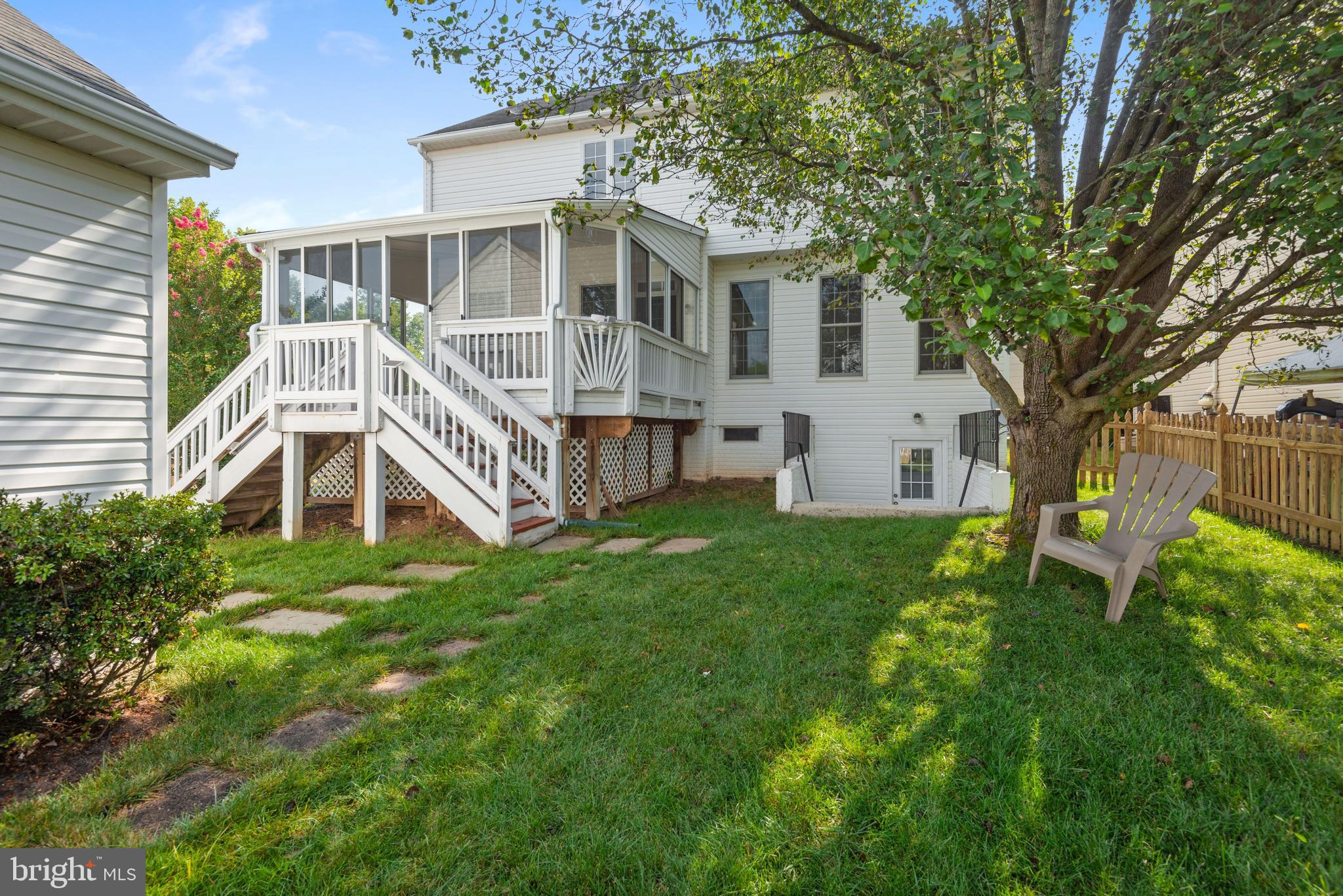 SOUTH RIDING - Residential