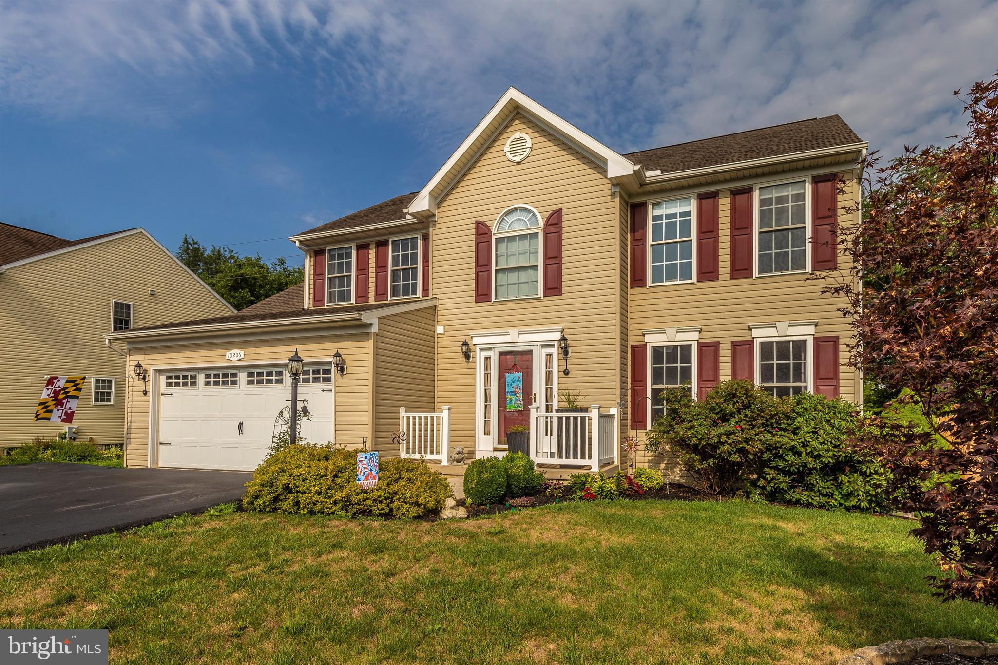 CARRIAGE HILL - Residential