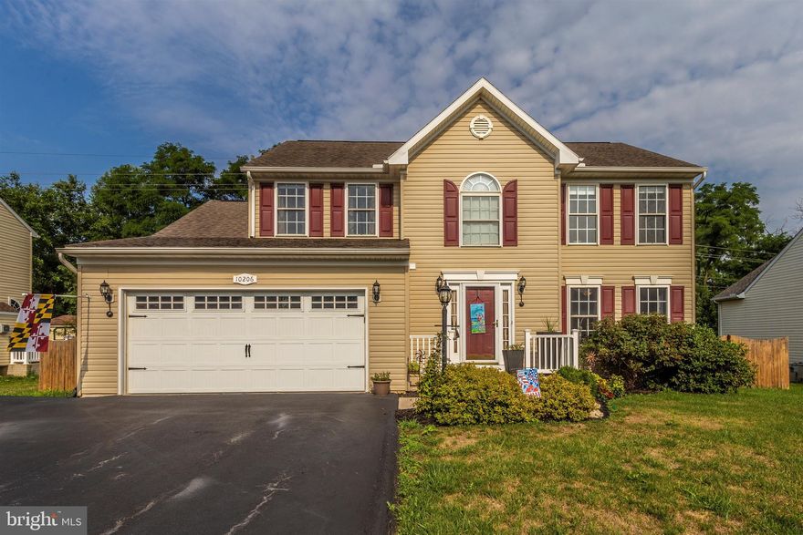 Beautiful spacious 4 bedroom, 3.5 bathroom house boasts over 3000 finished sqft. The large eat-in kitchen with island opens right into the family room with gas fireplace. From the kitchen, access the huge maintanence free back deck and beautifully landscaped yard.  Large master suite with large walk-in closet, double sinks, walk-in shower and jacuzzi tuband master bathroom.  Offer a huge fully finished basement with full bath.  Home offers new appliances and HVAC system, security system and bluetooth controlled outdoor security cameras.   1/4 acre fenced in flat yard.  Close to major commuter routes, shopping and dining. No HOA Fees!! **  SELLER TO CREDIT $5000 TOWARDS CLOSING **