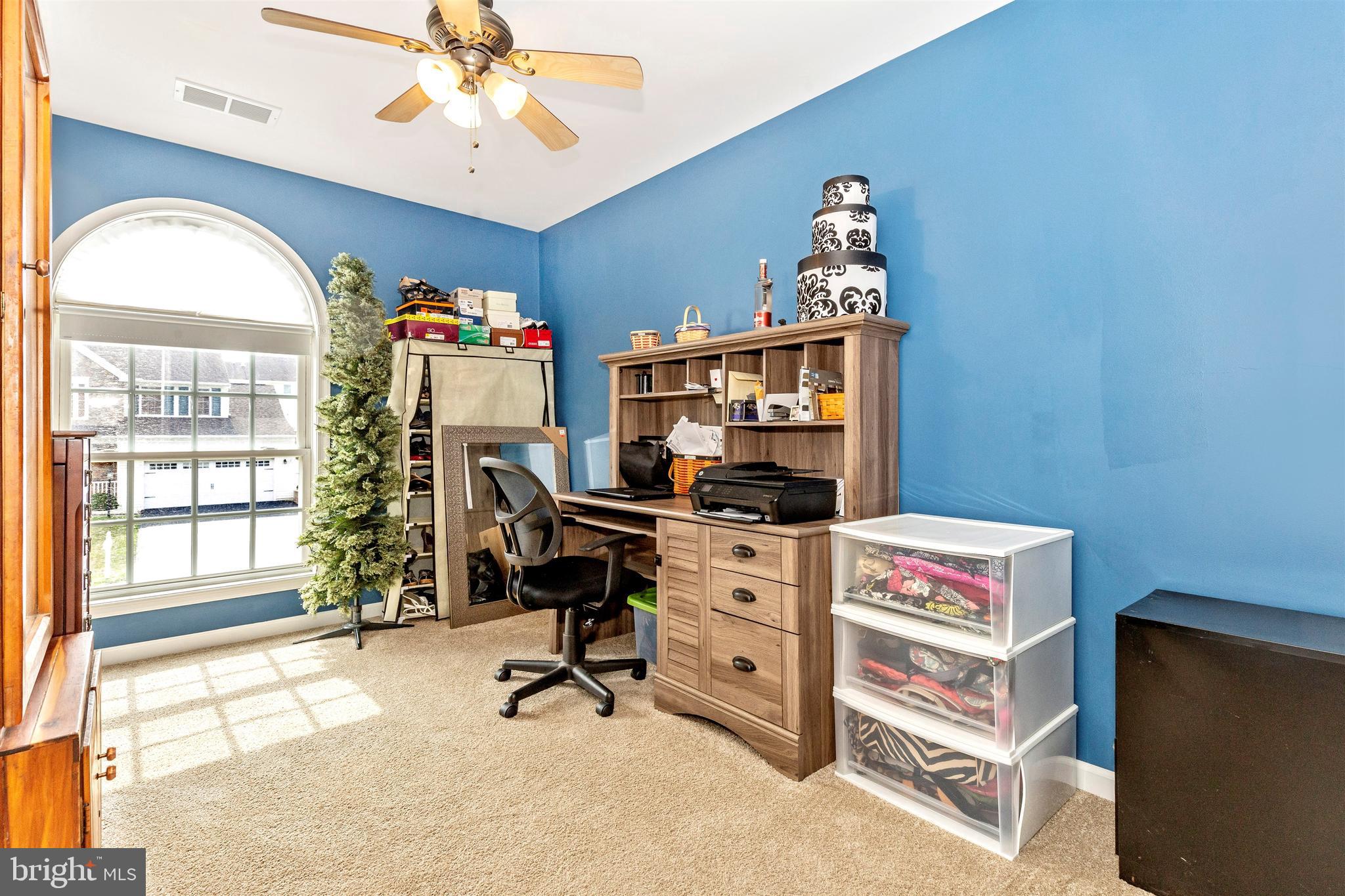 CARRIAGE HILL - Residential