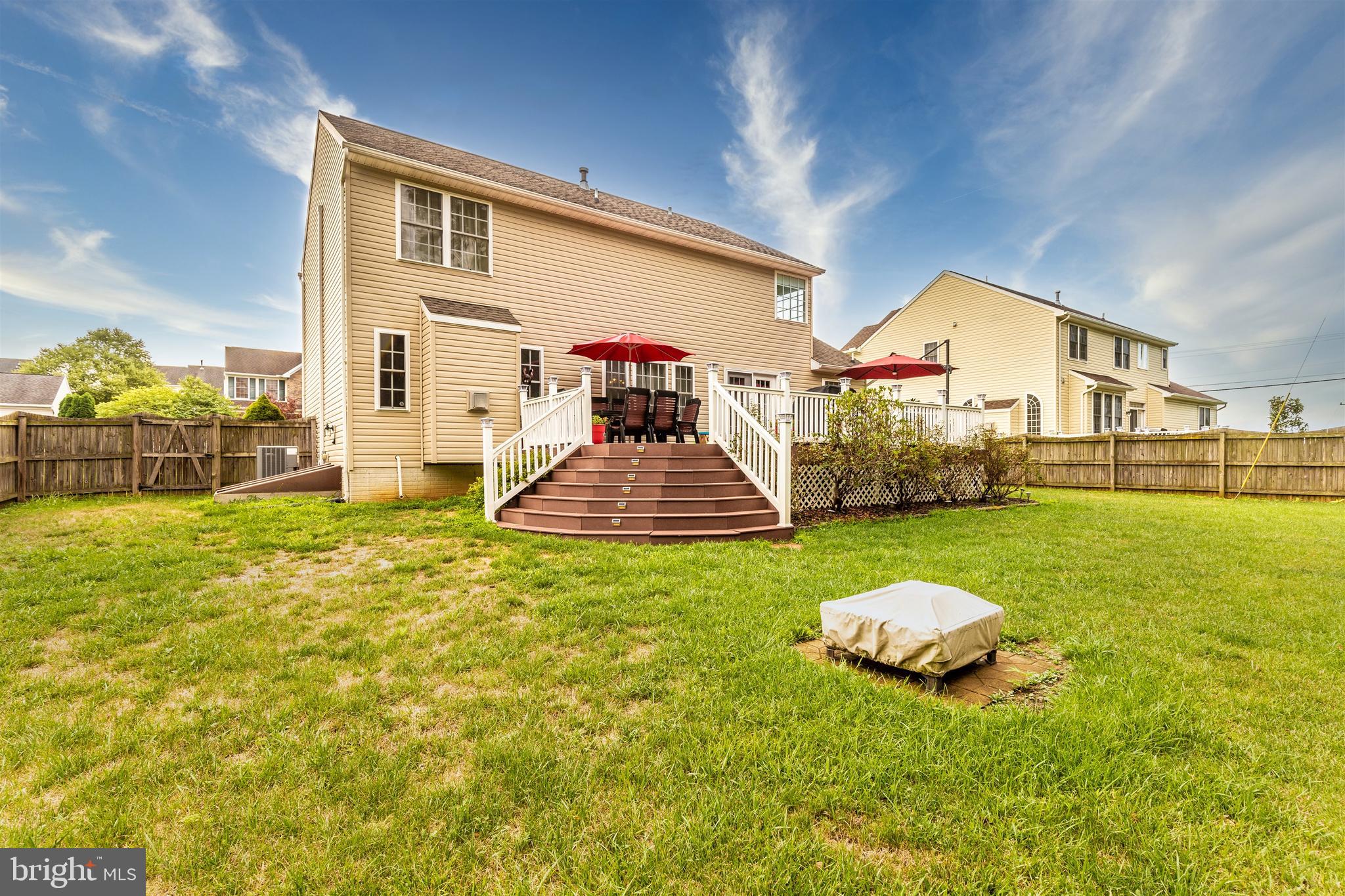 CARRIAGE HILL - Residential