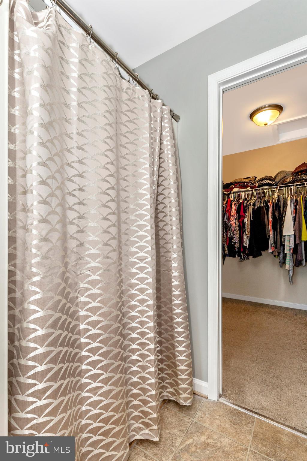 CARRIAGE HILL - Residential