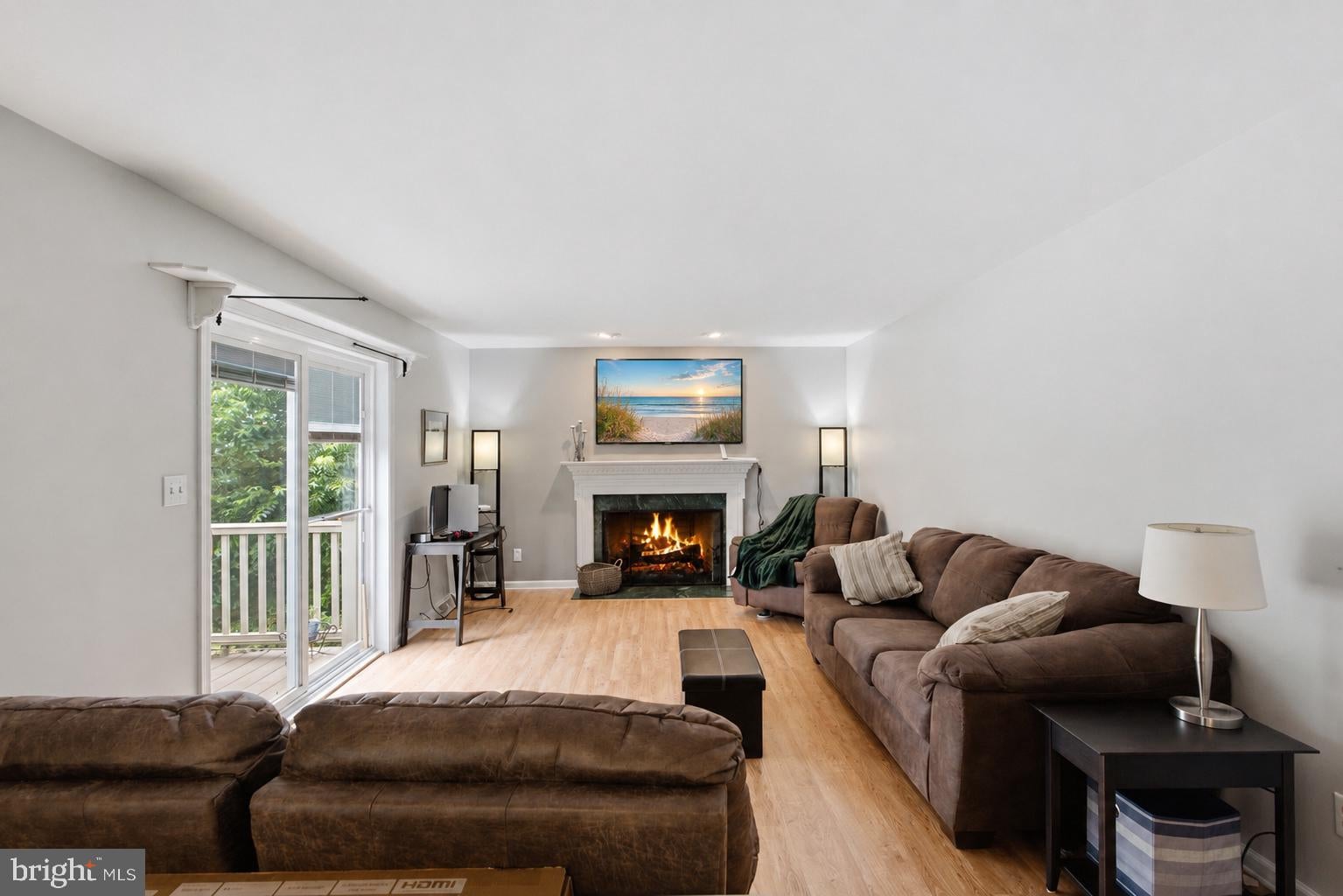 906 HIDDEN HOLLOW DRIVE