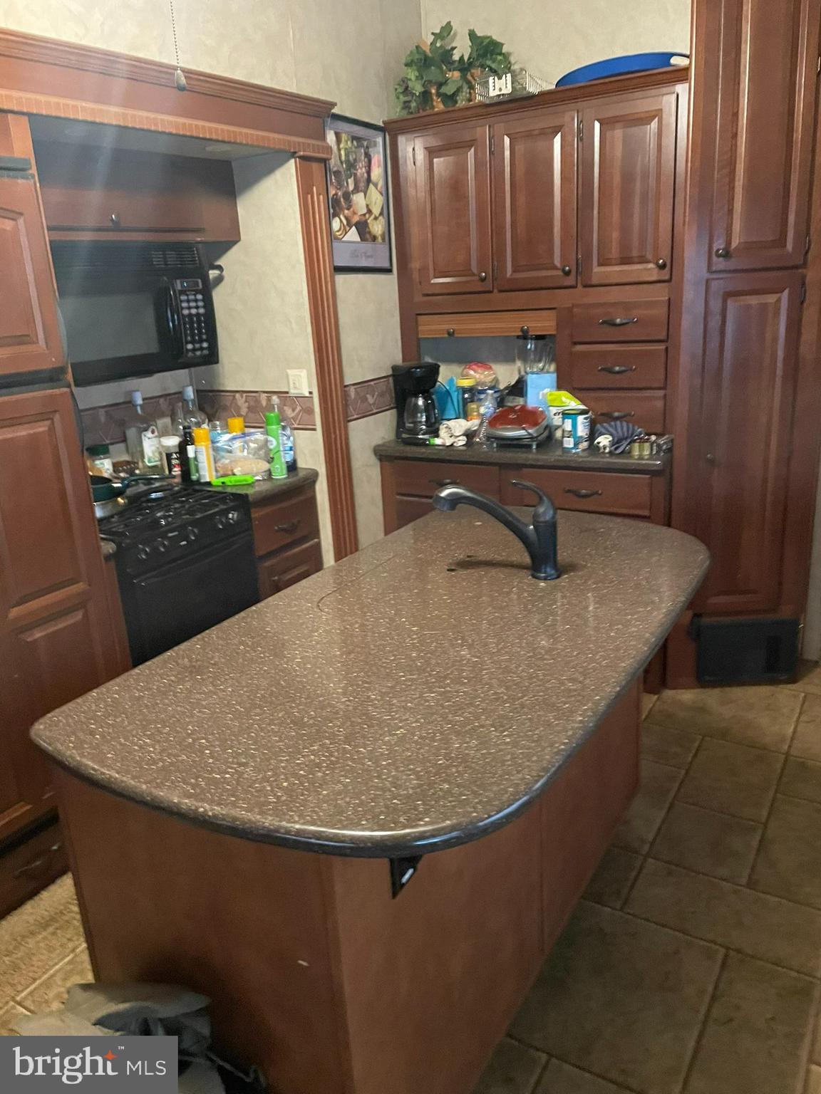 300 MOCANAQUA LANE GLEN 3