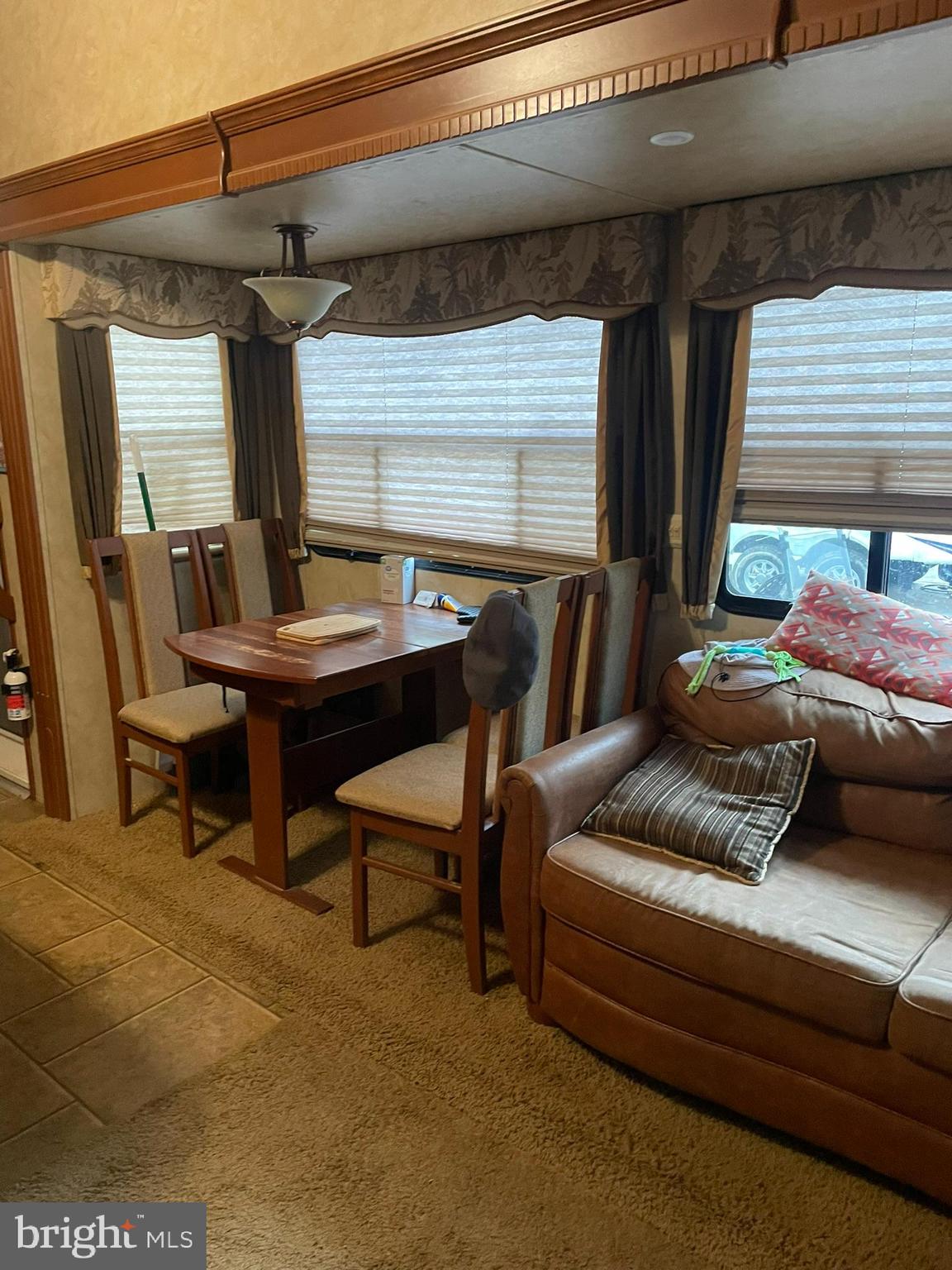 INDIAN ACRES - Residential